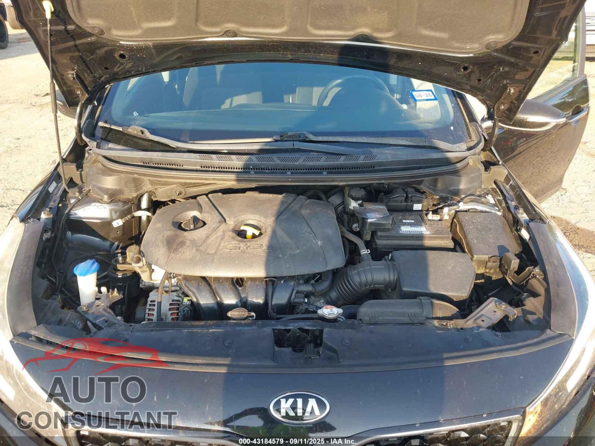 KIA FORTE 2017 - KNAFK5A8XH5706703