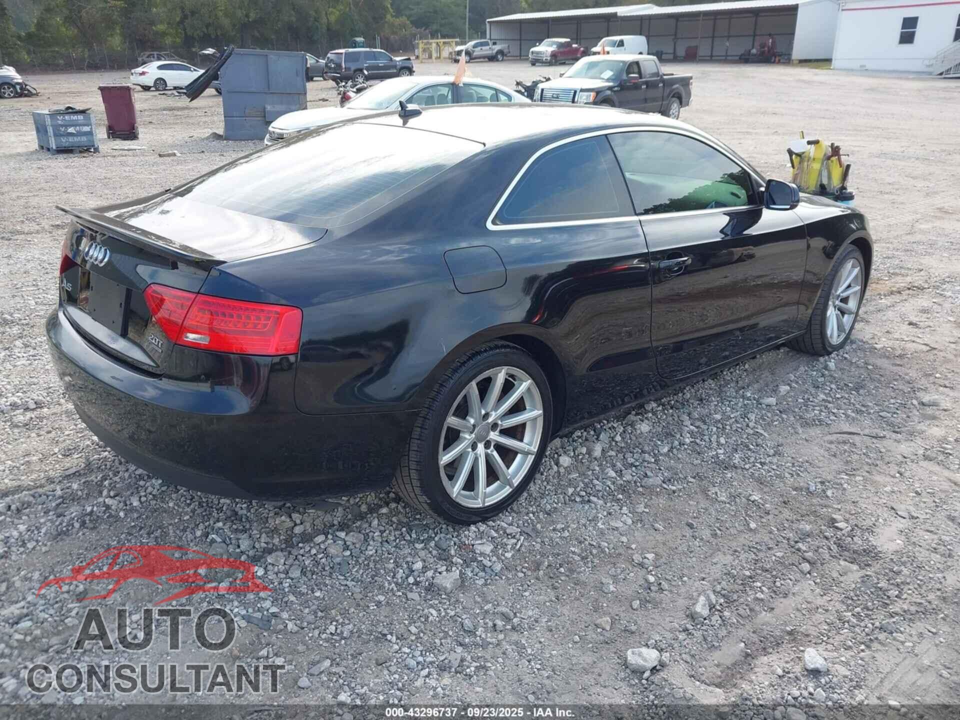 AUDI A5 2015 - WAUCFAFR8FA017247