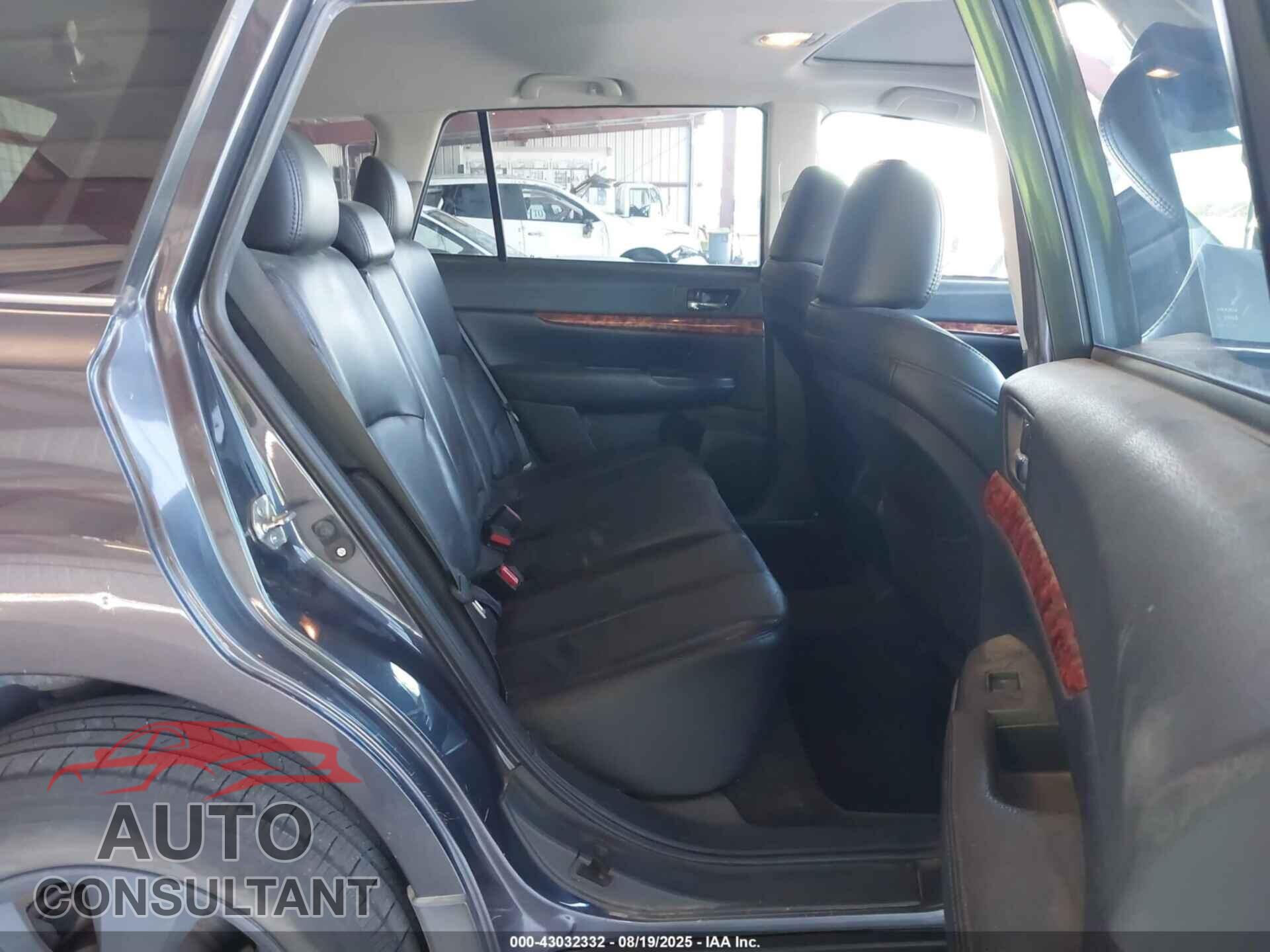 SUBARU OUTBACK 2012 - 4S4BRBLC6C3302021