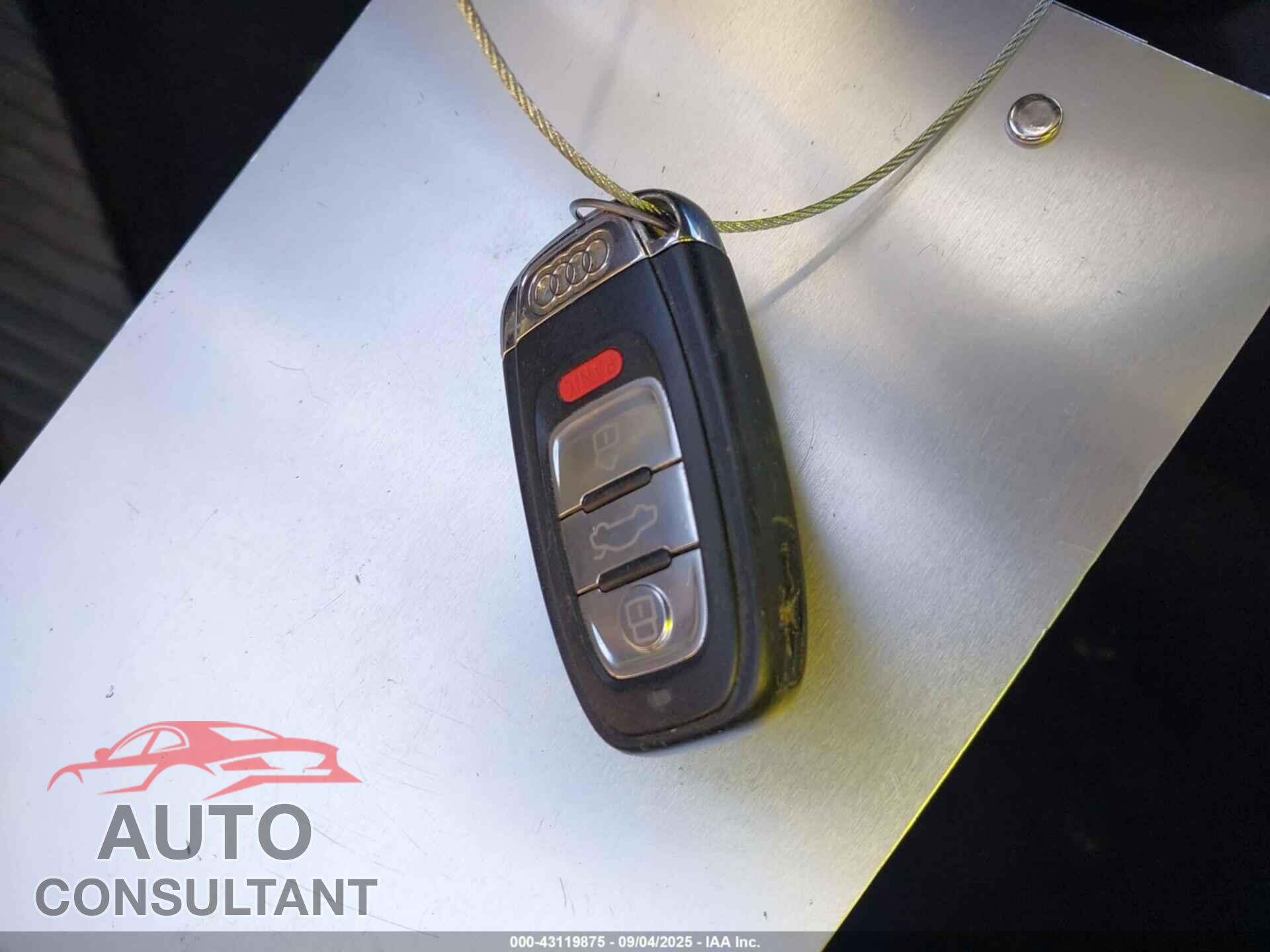 AUDI A5 2011 - WAUCFAFR9BA025237