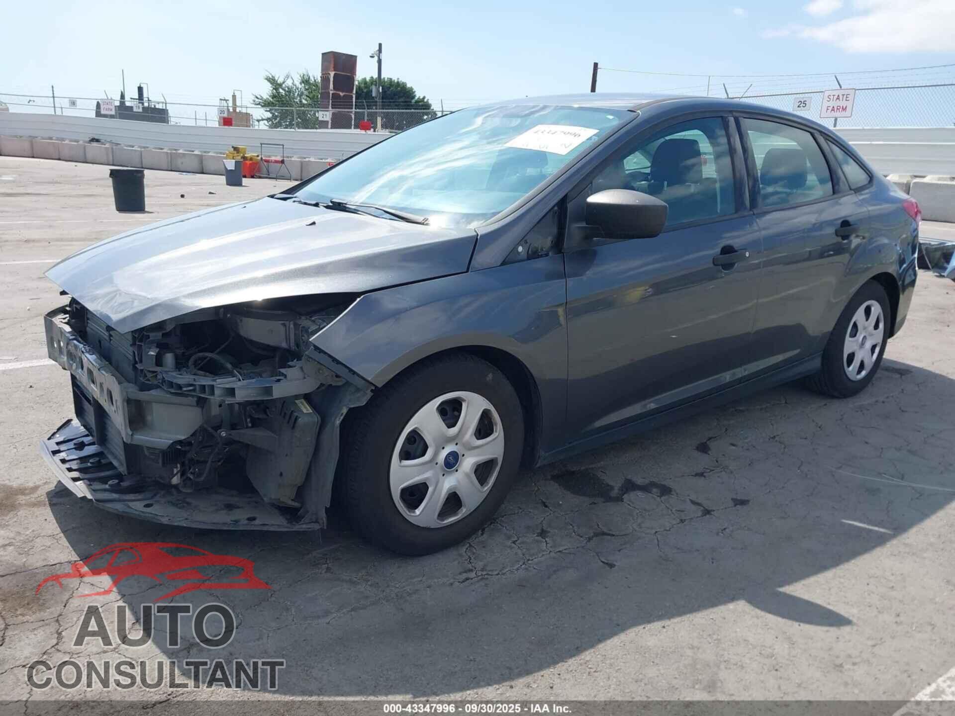 FORD FOCUS 2016 - 1FADP3E28GL384343