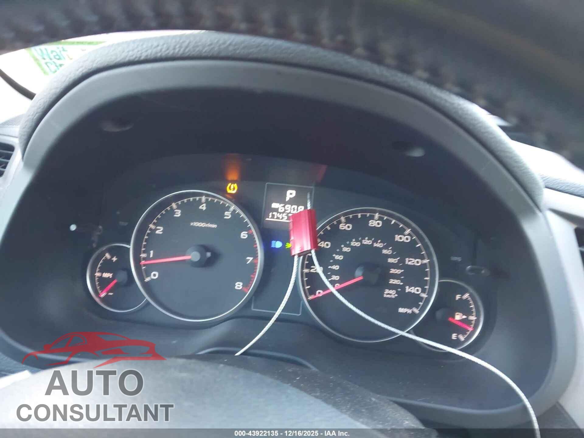 SUBARU OUTBACK 2014 - 4S4BRBCC1E3261459