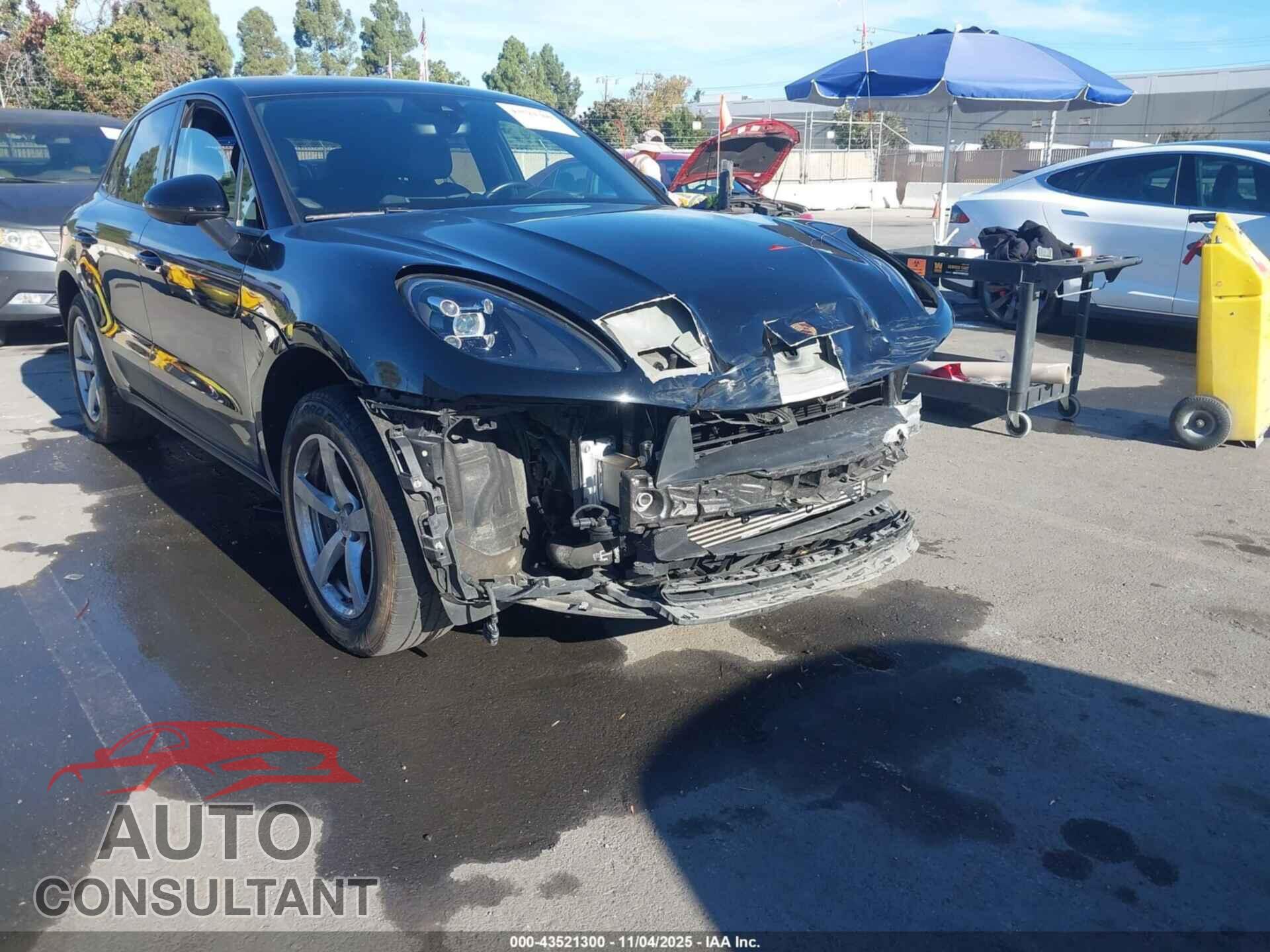 PORSCHE MACAN 2021 - WP1AA2A57MLB01966