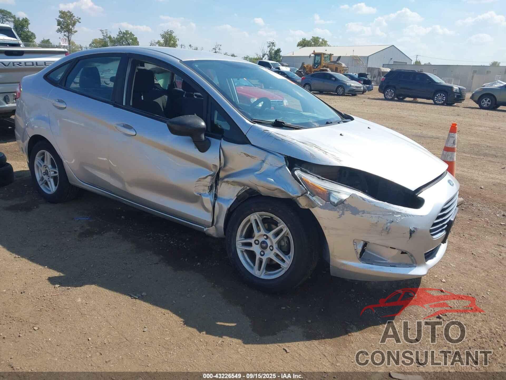 FORD FIESTA 2018 - 3FADP4BJ4JM121595