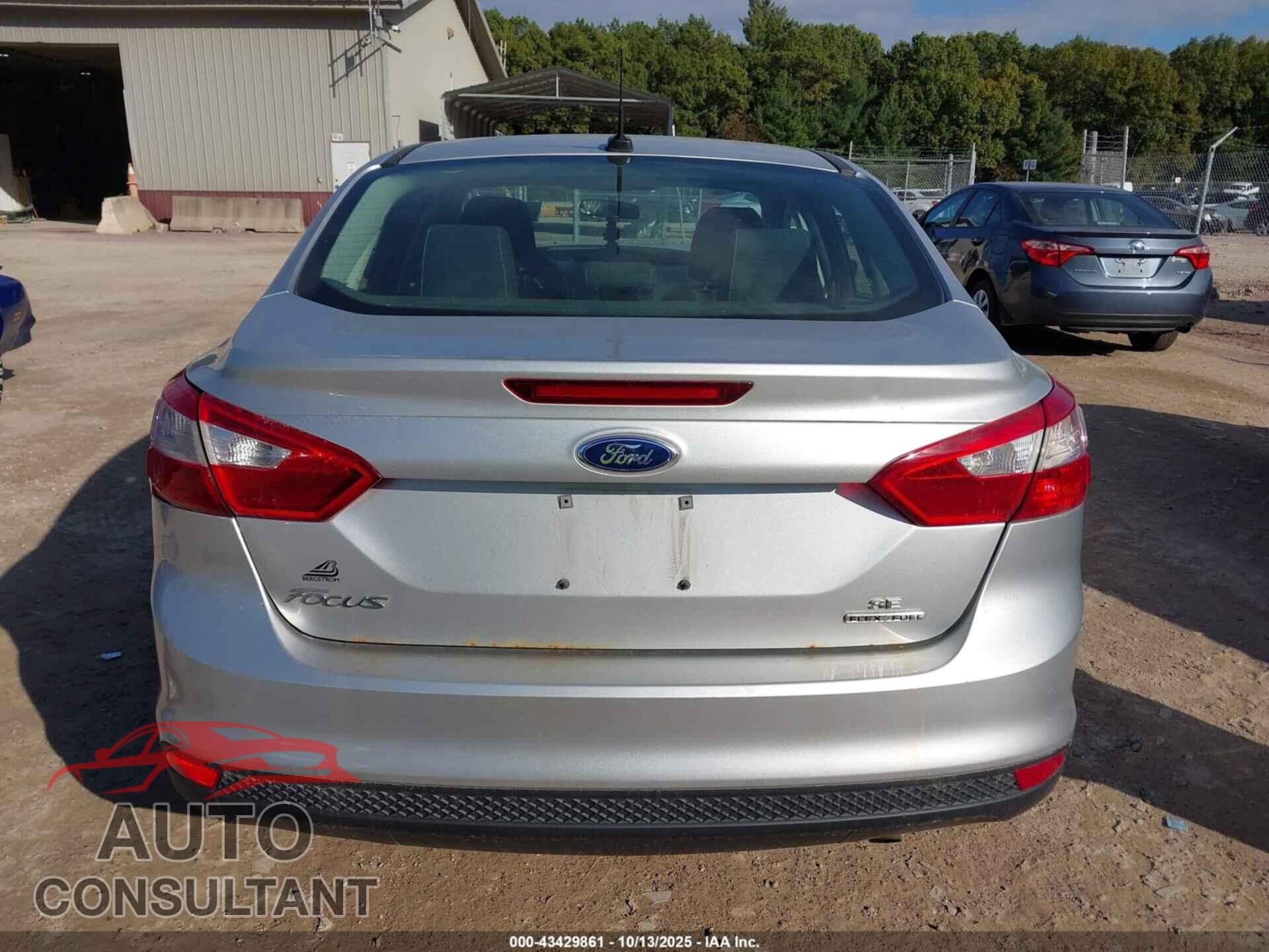 FORD FOCUS 2013 - 1FADP3F26DL318528