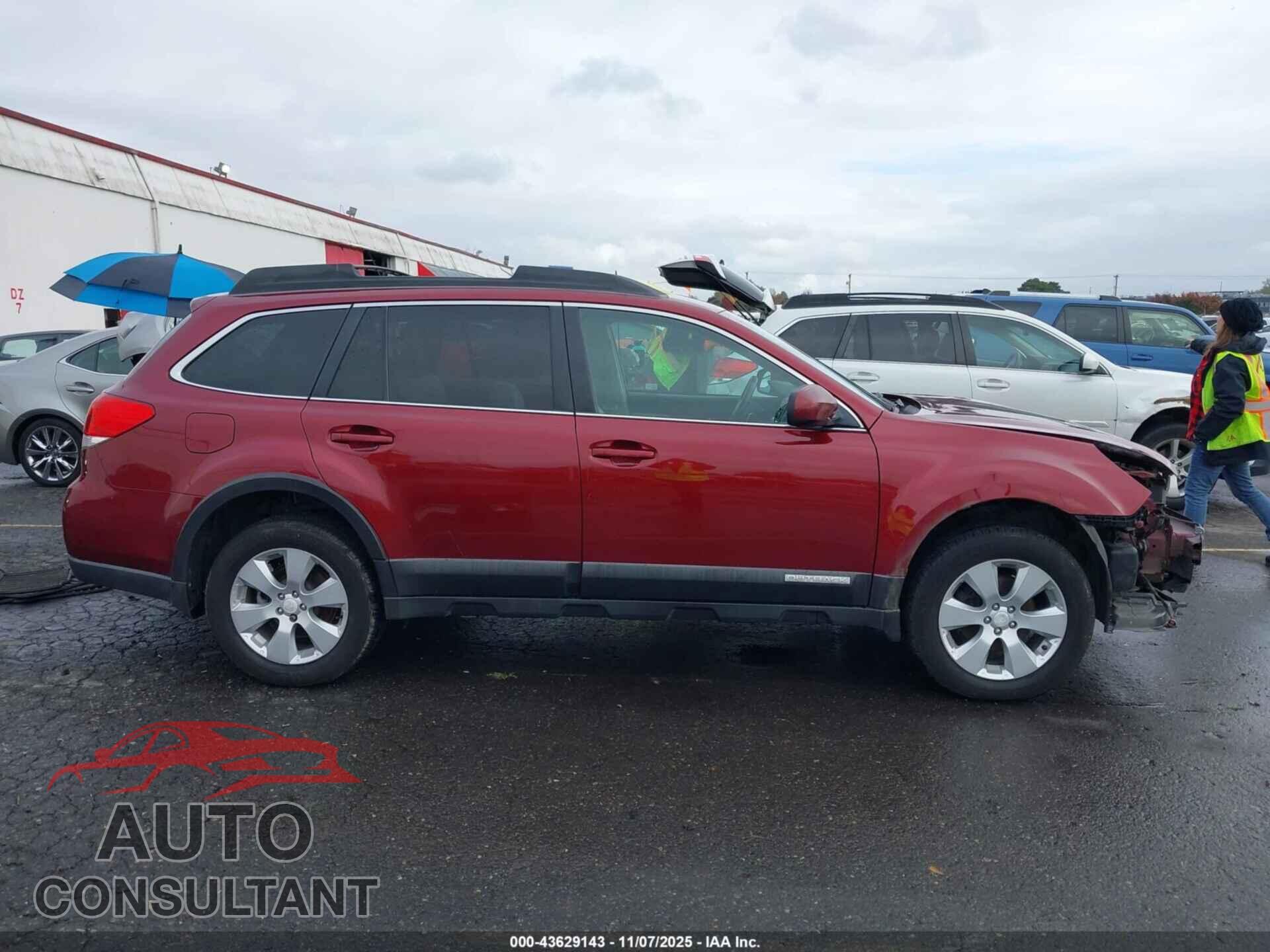SUBARU OUTBACK 2011 - 4S4BRBKC4B3369359