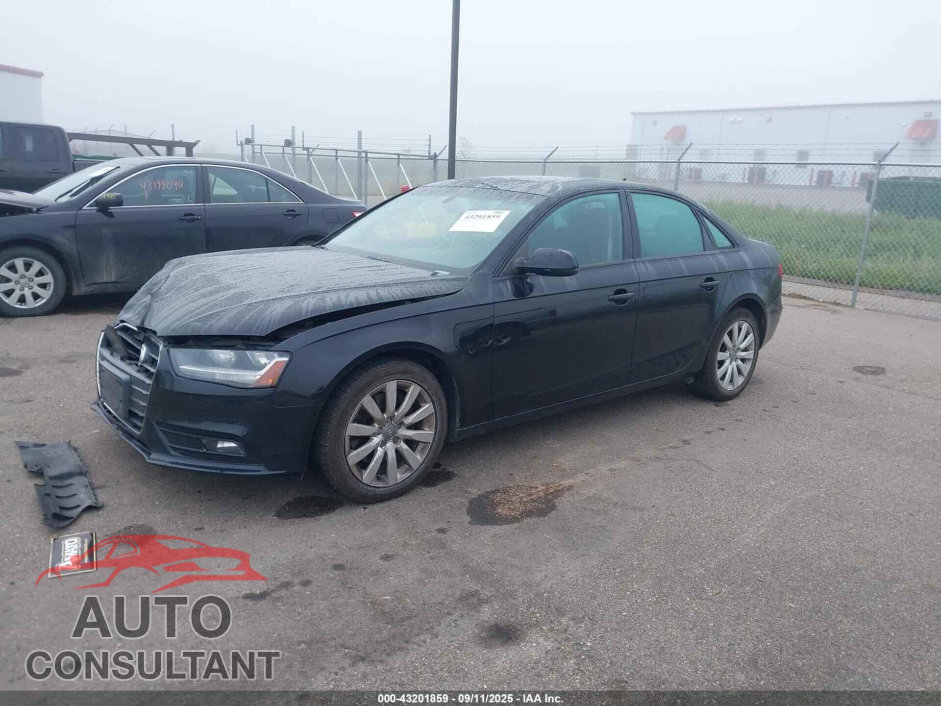 AUDI A4 2013 - WAUDFAFL4DA183472