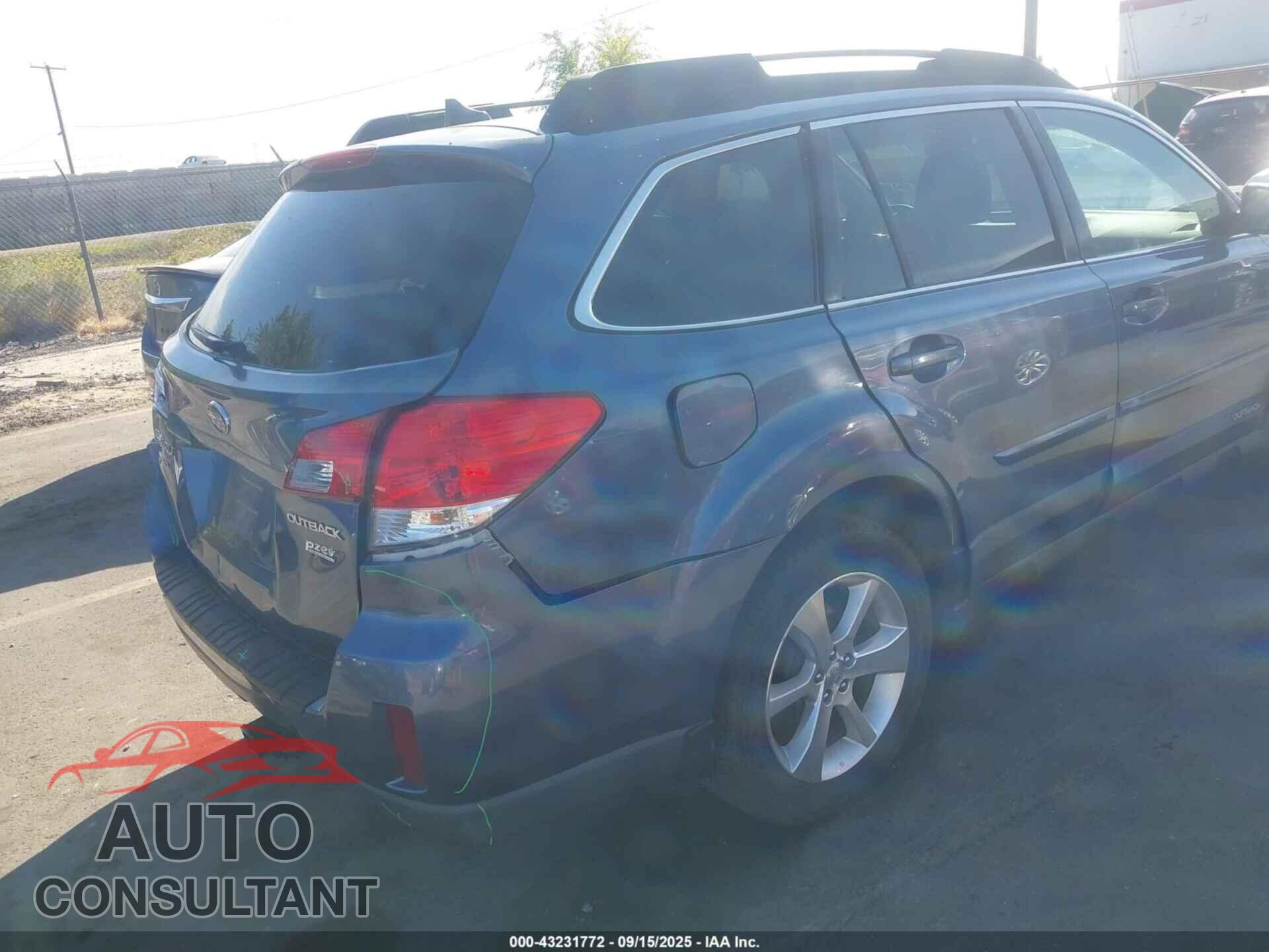 SUBARU OUTBACK 2014 - 4S4BRBLC2E3324083