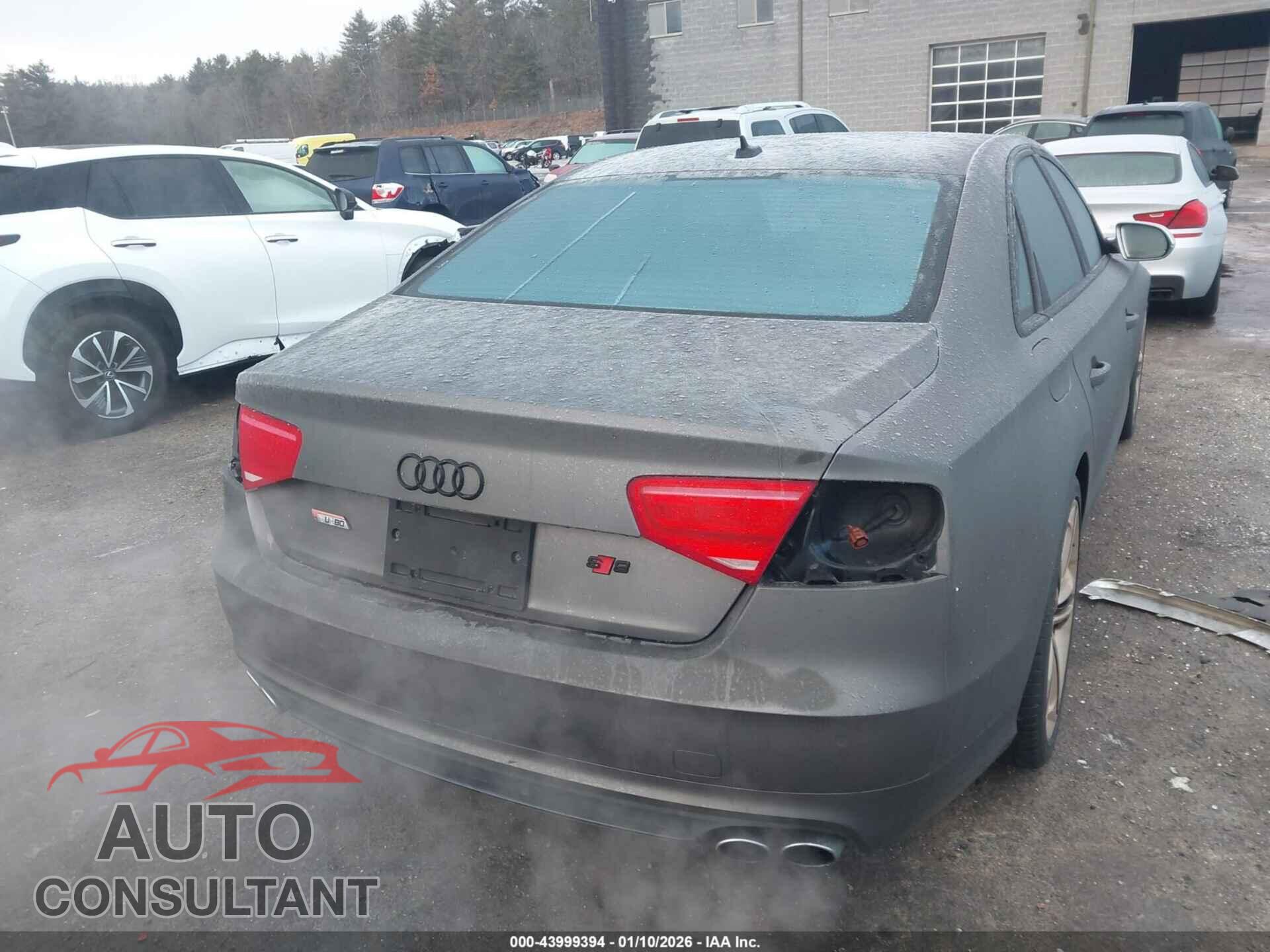 AUDI S8 2013 - WAUD2AFD3DN010491