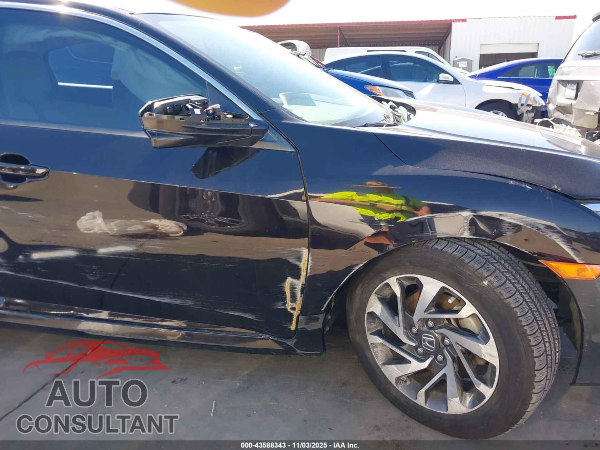 HONDA CIVIC 2017 - 19XFC2F76HE021939