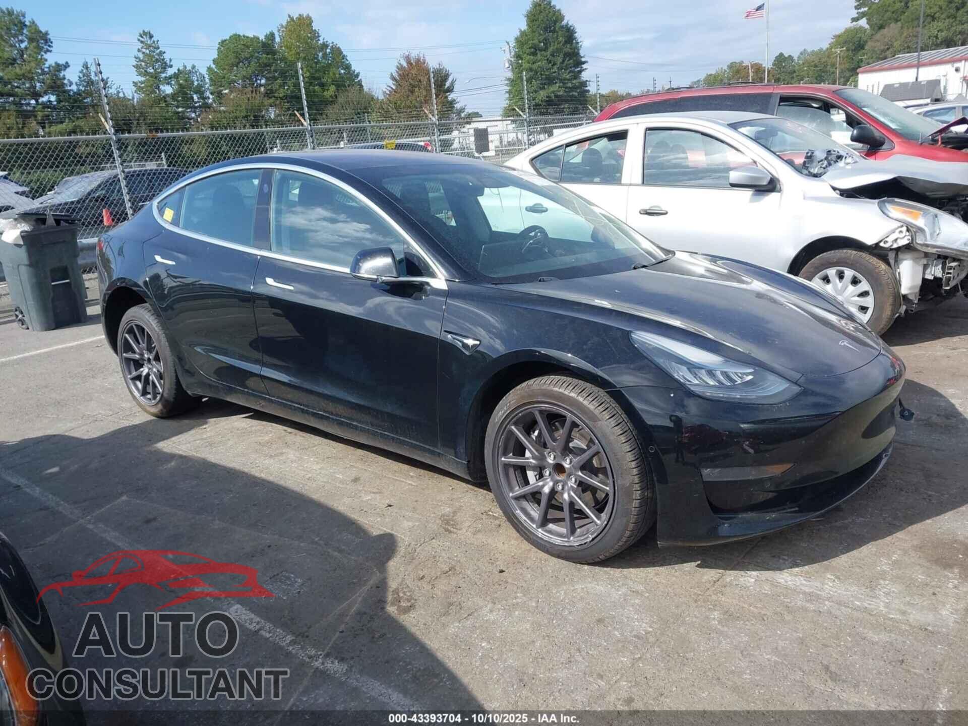 TESLA MODEL 3 2019 - 5YJ3E1EA5KF296465