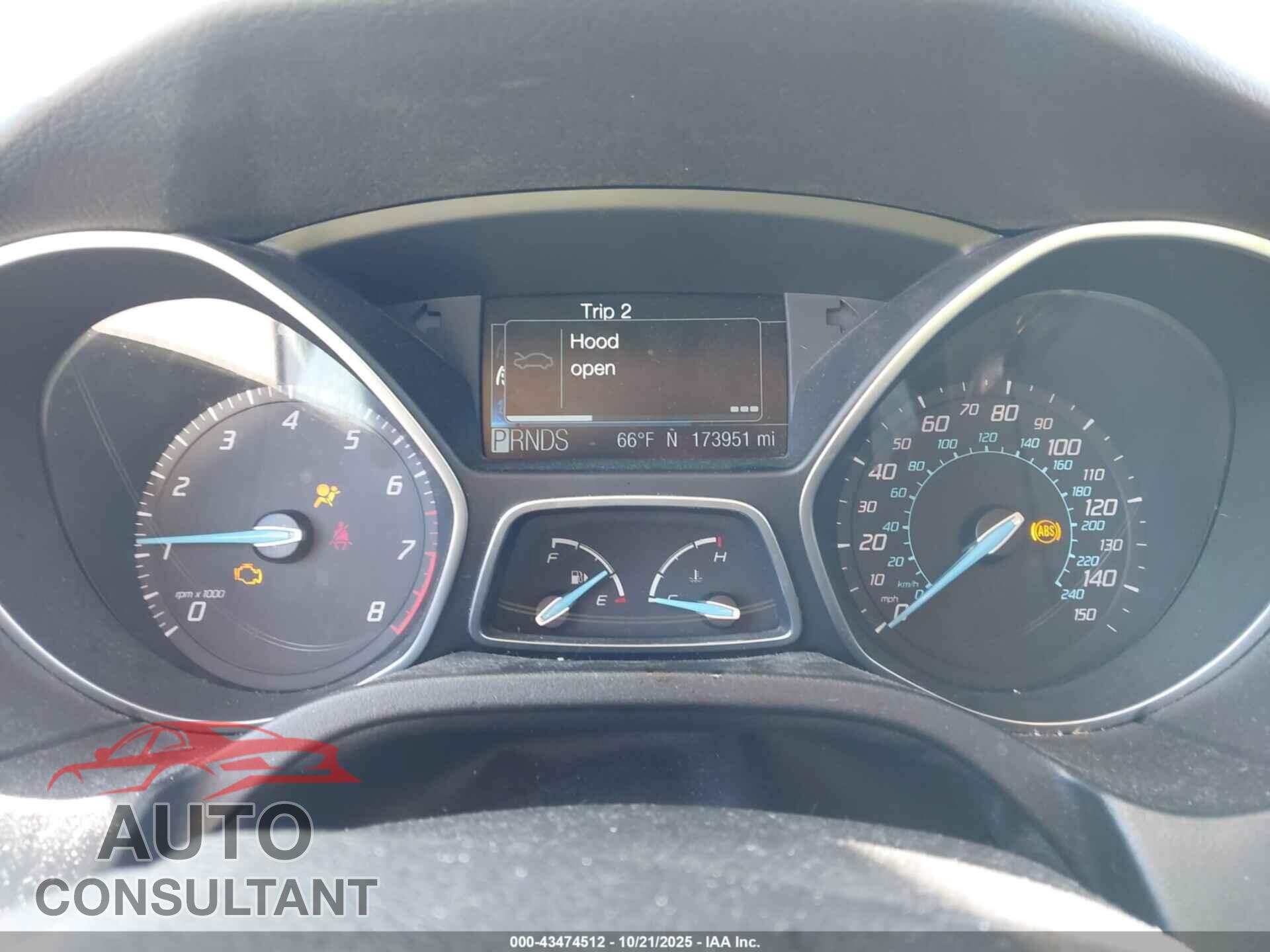 FORD FOCUS 2012 - 1FAHP3N28CL366579