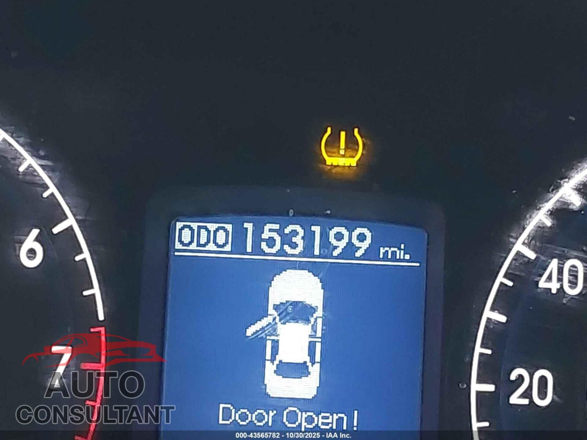 HYUNDAI GENESIS 2012 - KMHGC4DD3CU178908