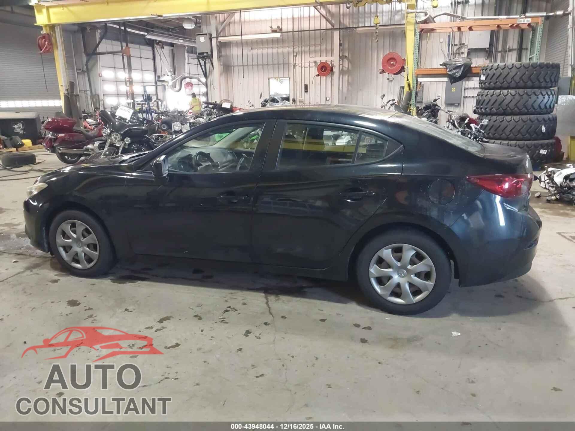 MAZDA MAZDA3 2014 - JM1BM1U72E1127571