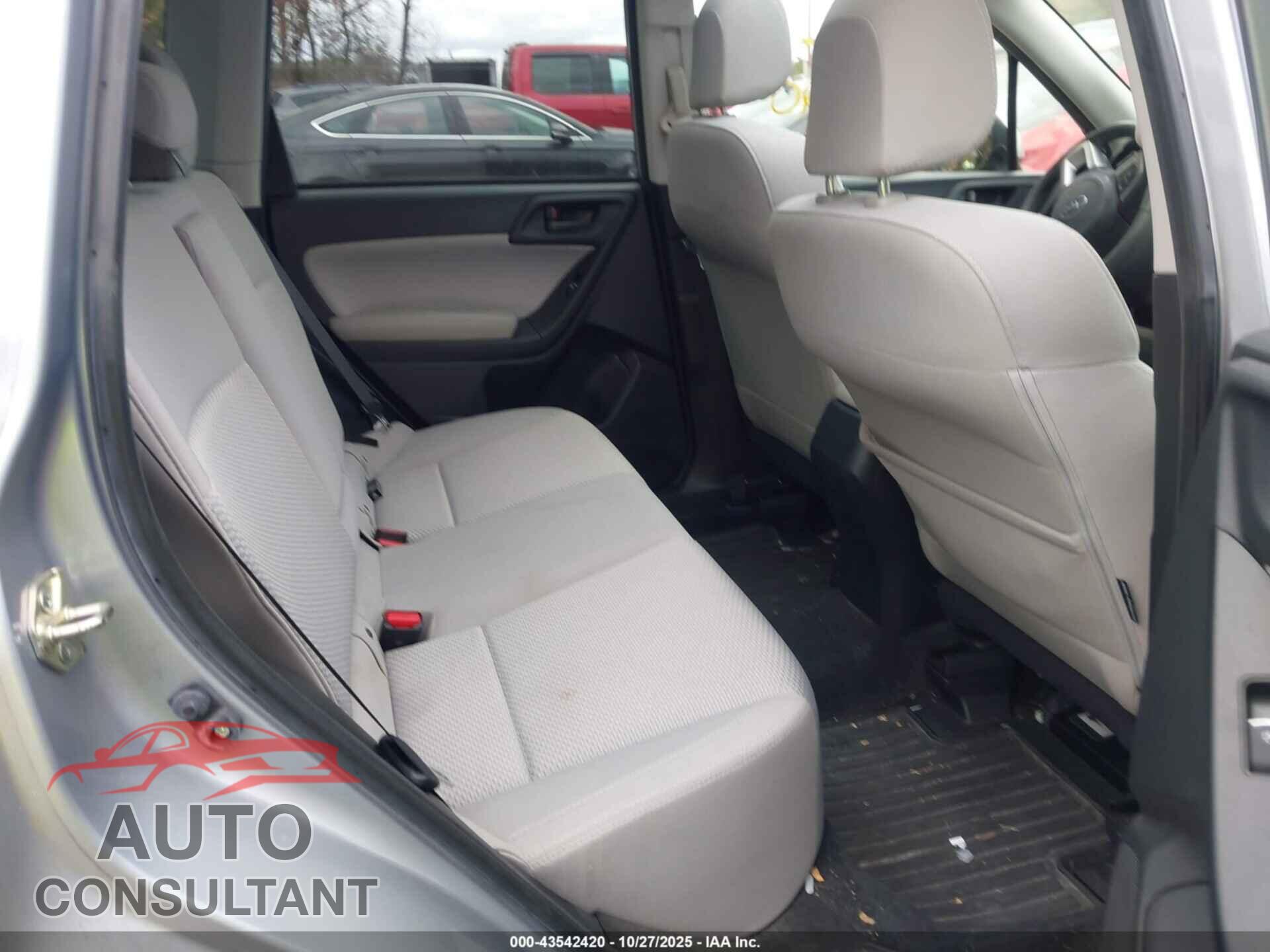 SUBARU FORESTER 2017 - JF2SJAEC8HH806567