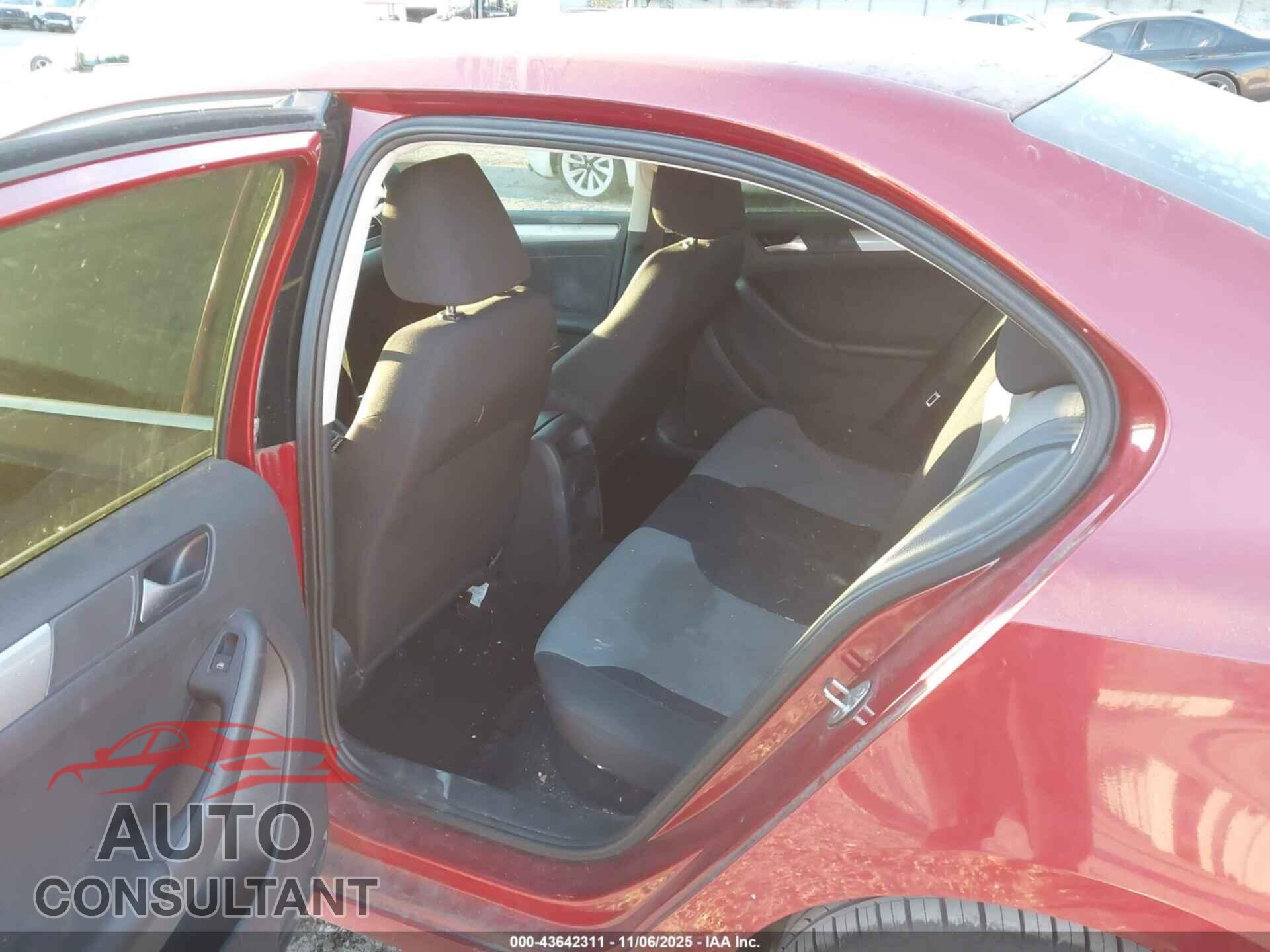 VOLKSWAGEN JETTA 2017 - 3VW2B7AJ9HM385843