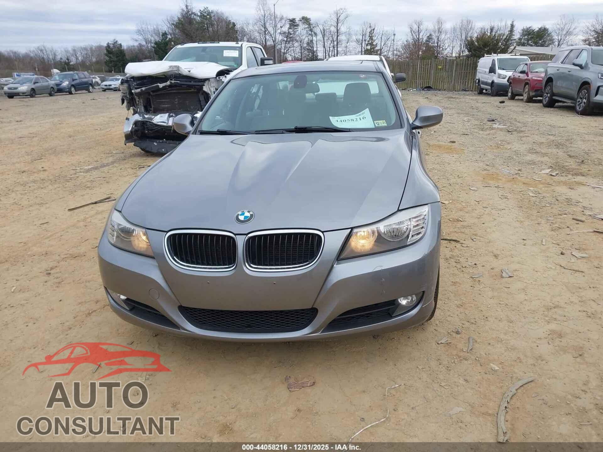 BMW 328I 2011 - WBAPH7C55BA800732