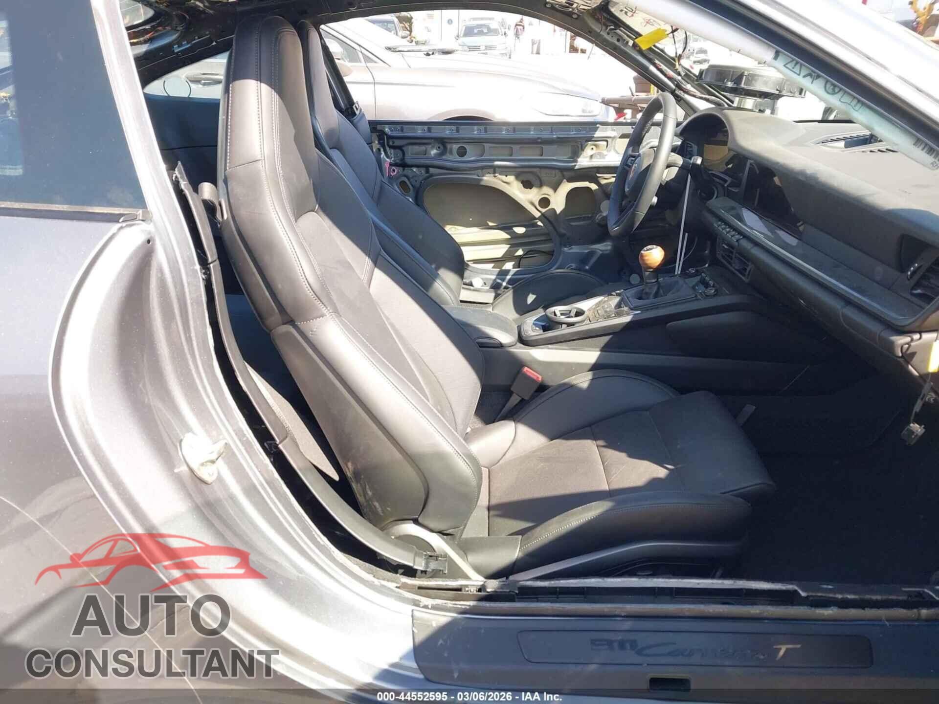 PORSCHE 911 2025 - WP0AA2A94SS209596
