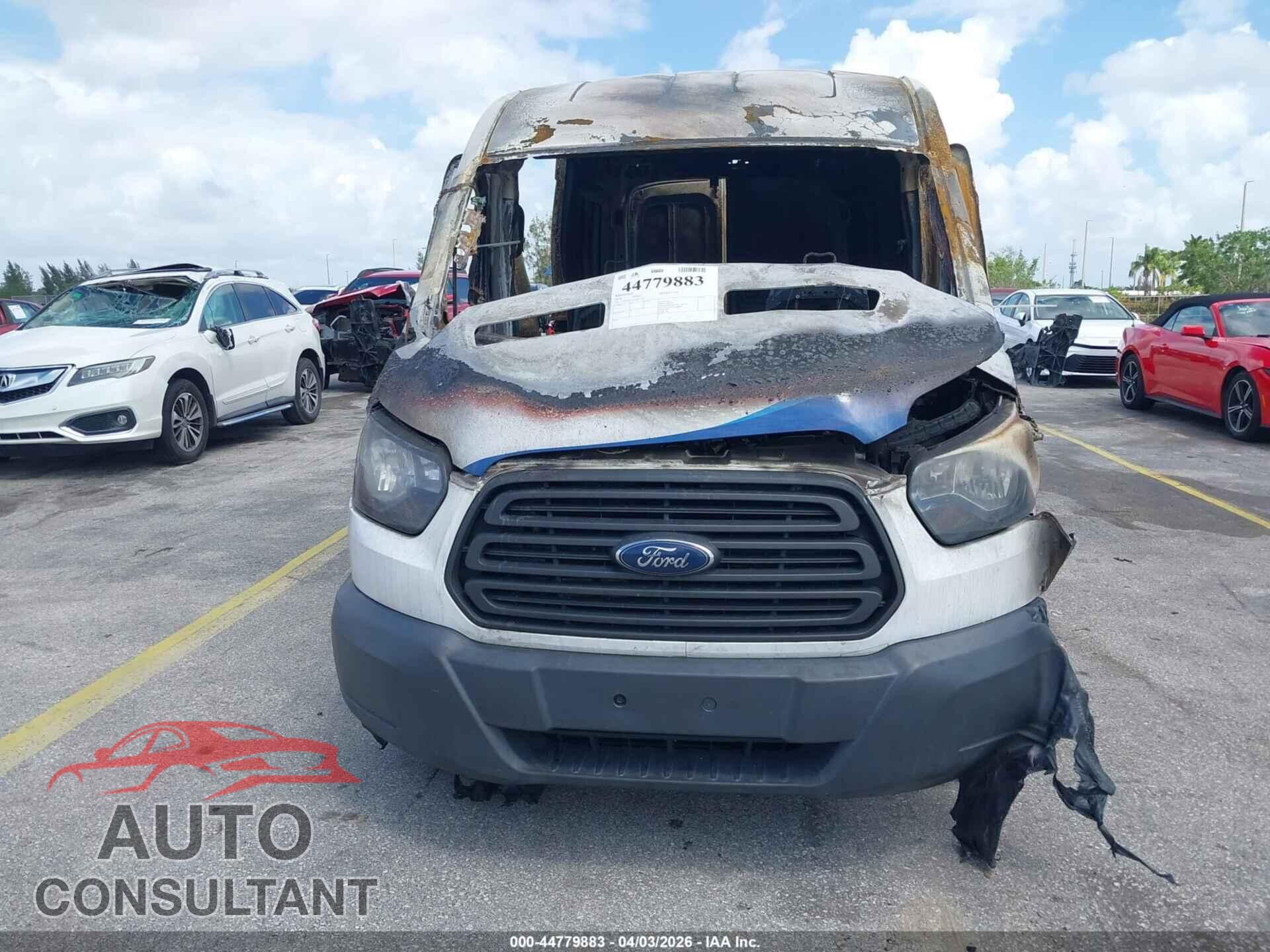 FORD TRANSIT-250 2018 - 1FTYR2CGFJKB45196