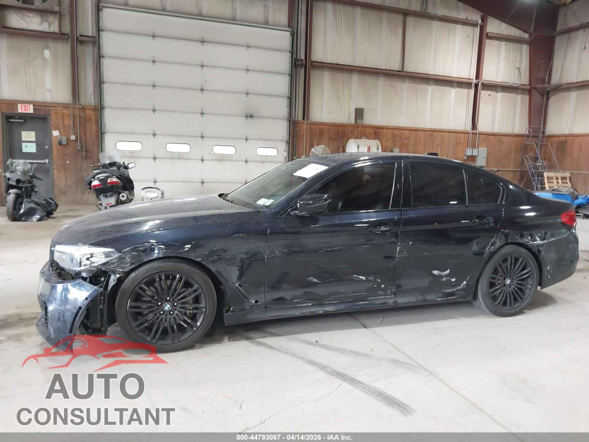BMW 540I 2019 - WBAJE7C59KWW18419