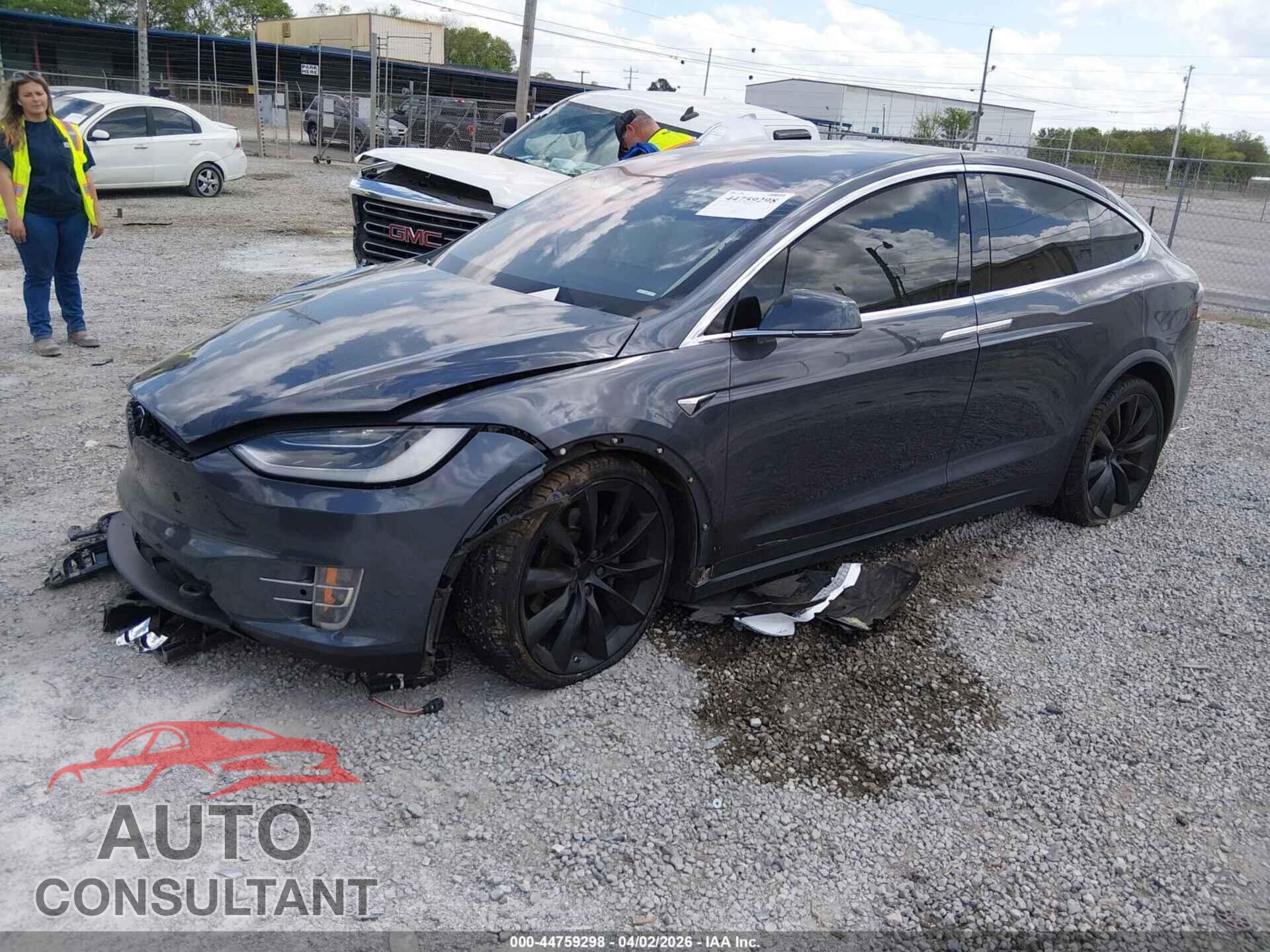 TESLA MODEL X 2017 - 5YJXCDE24HF052221