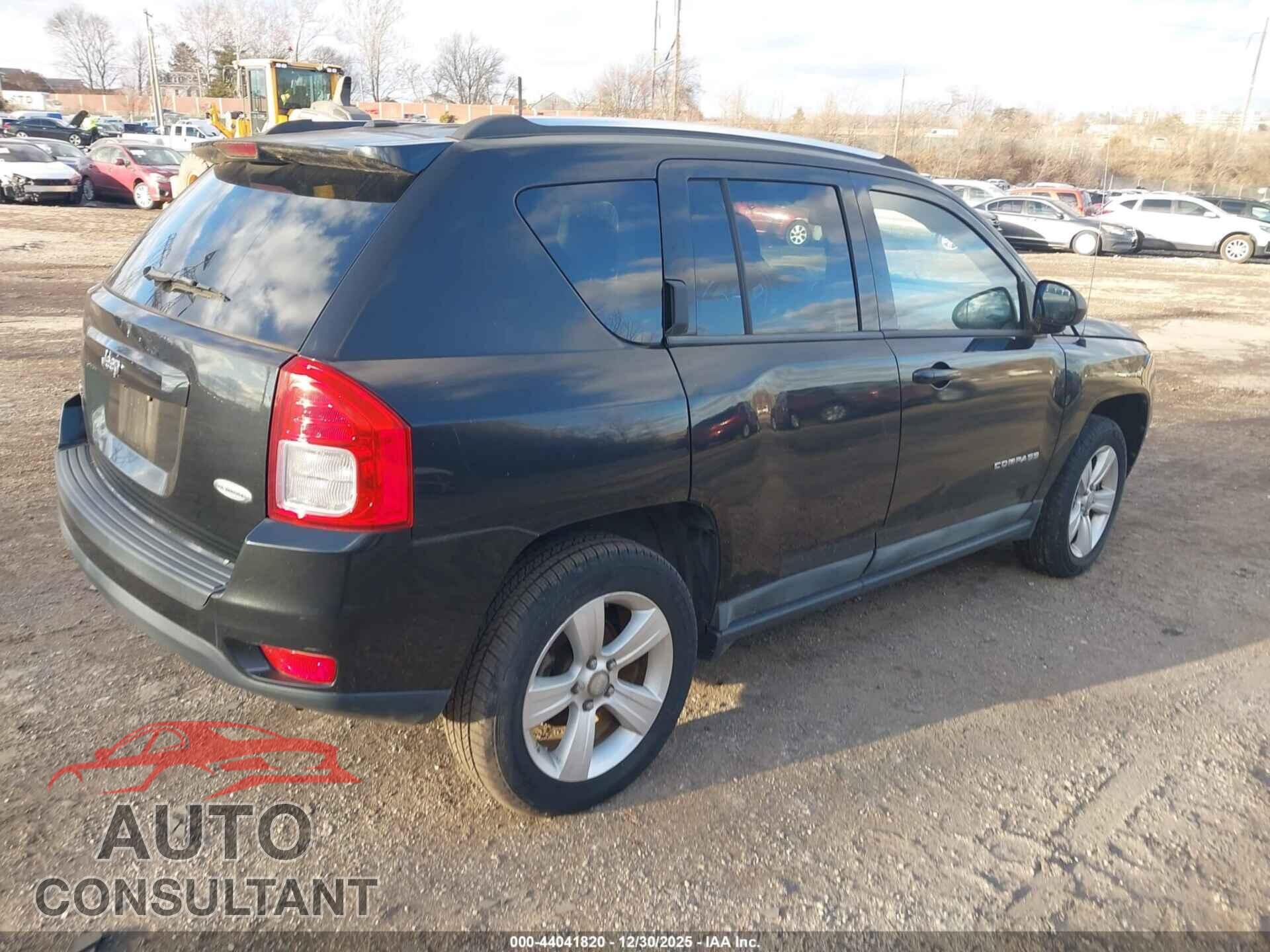 JEEP COMPASS 2011 - 1J4NF1FB4BD223621