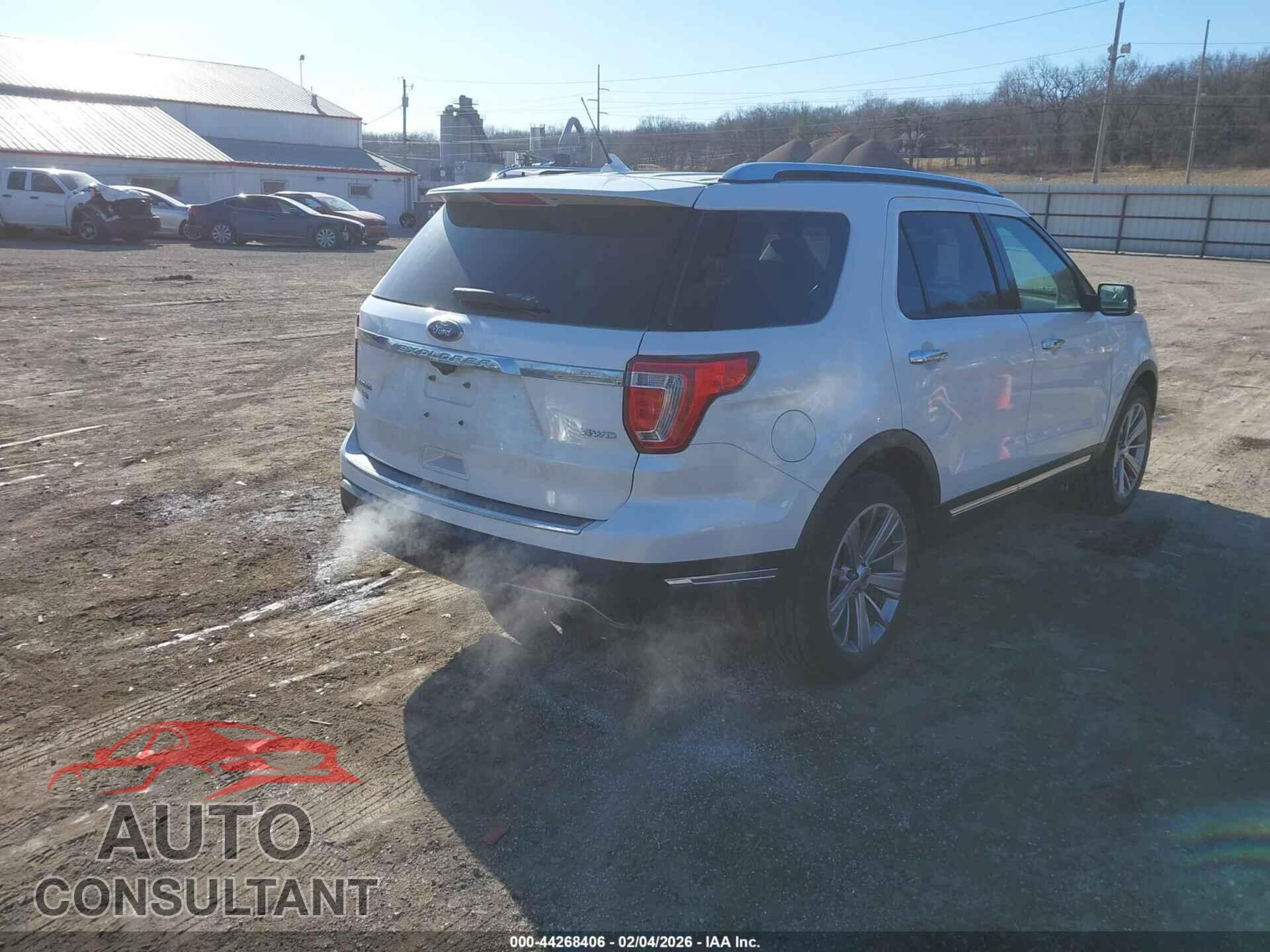 FORD EXPLORER 2018 - 1FM5K8F8XJGB17875