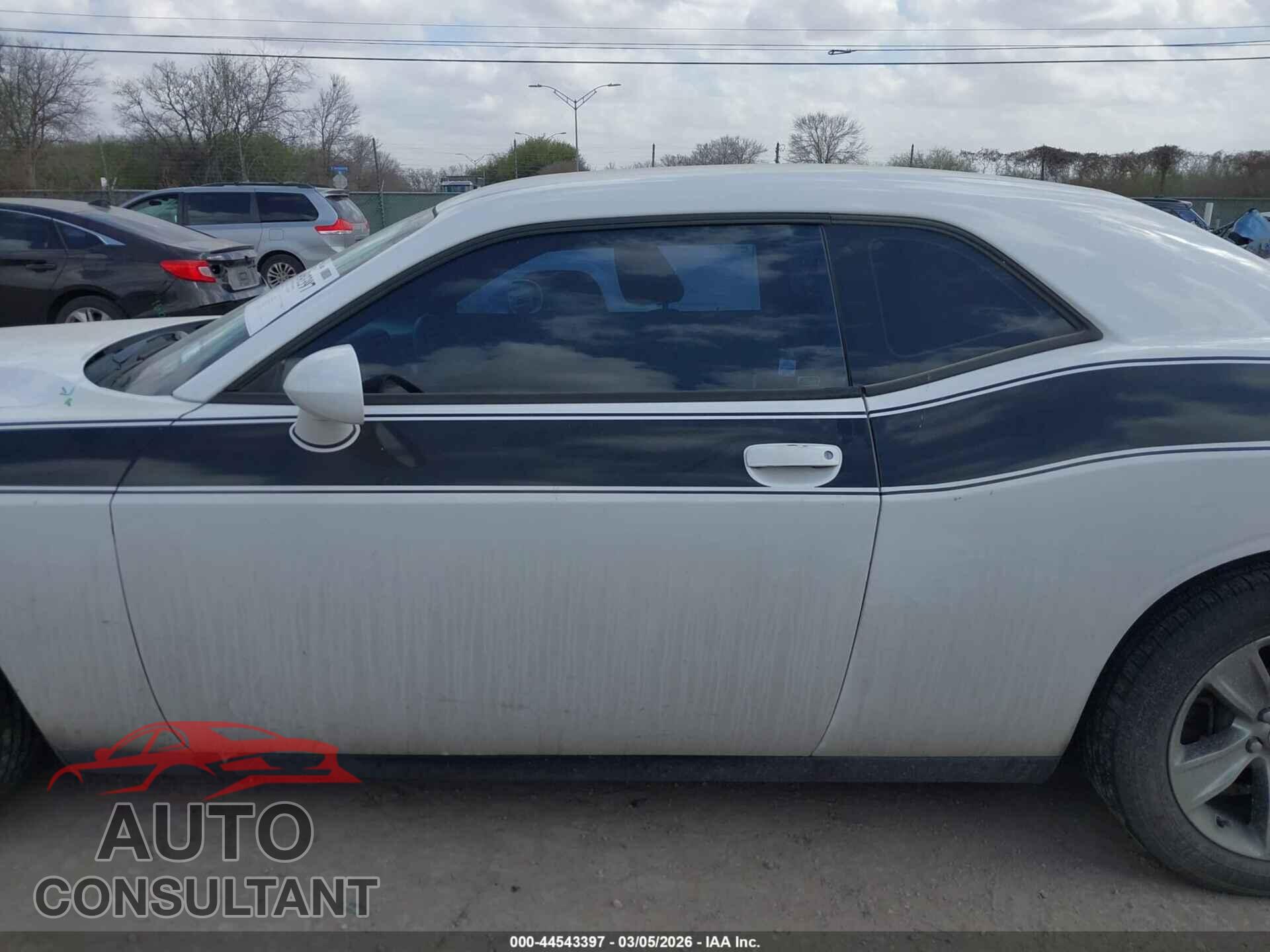 DODGE CHALLENGER 2015 - 2C3CDZAG4FH757915