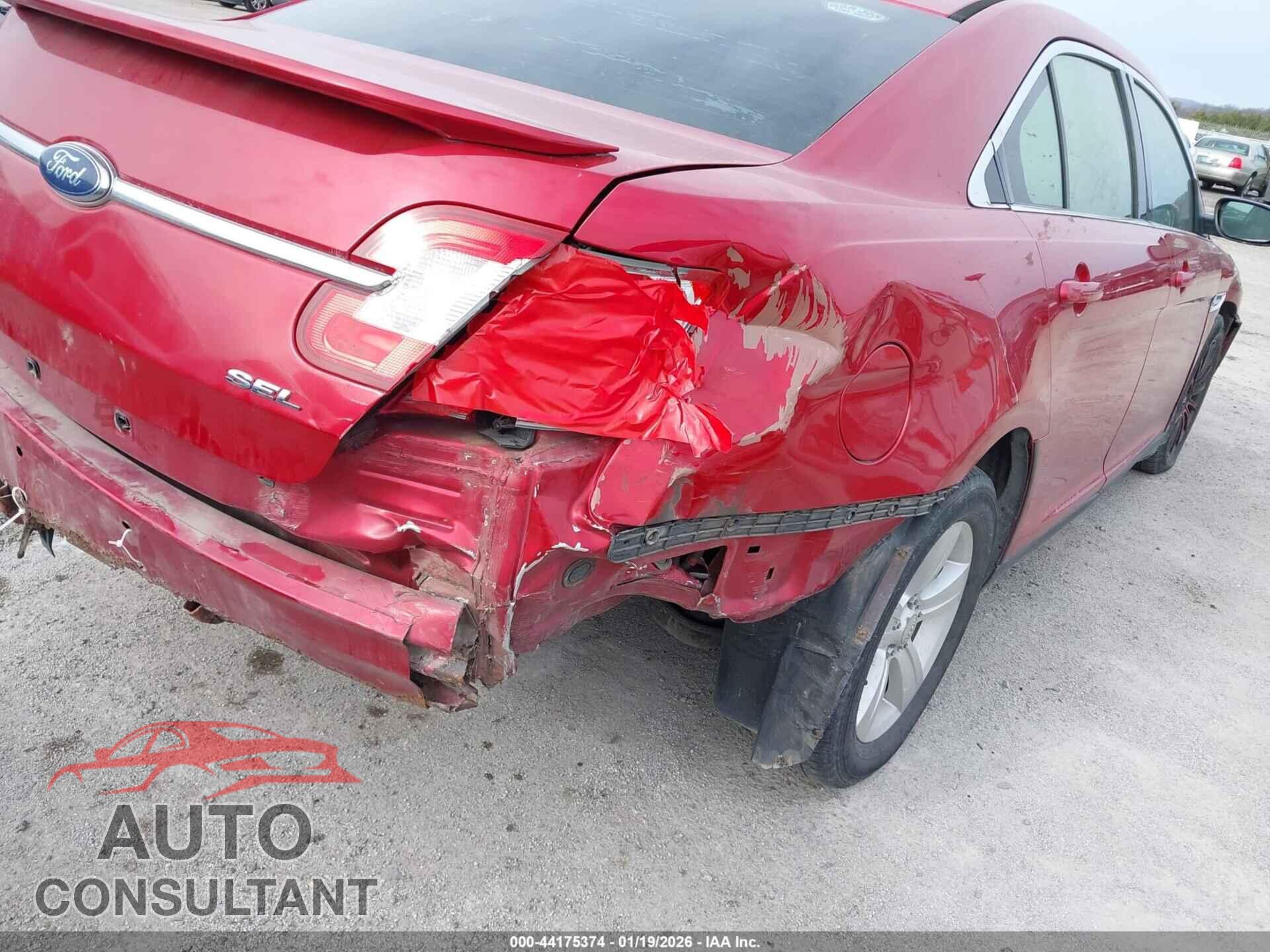 FORD TAURUS 2010 - 1FAHP2EW2AG145272