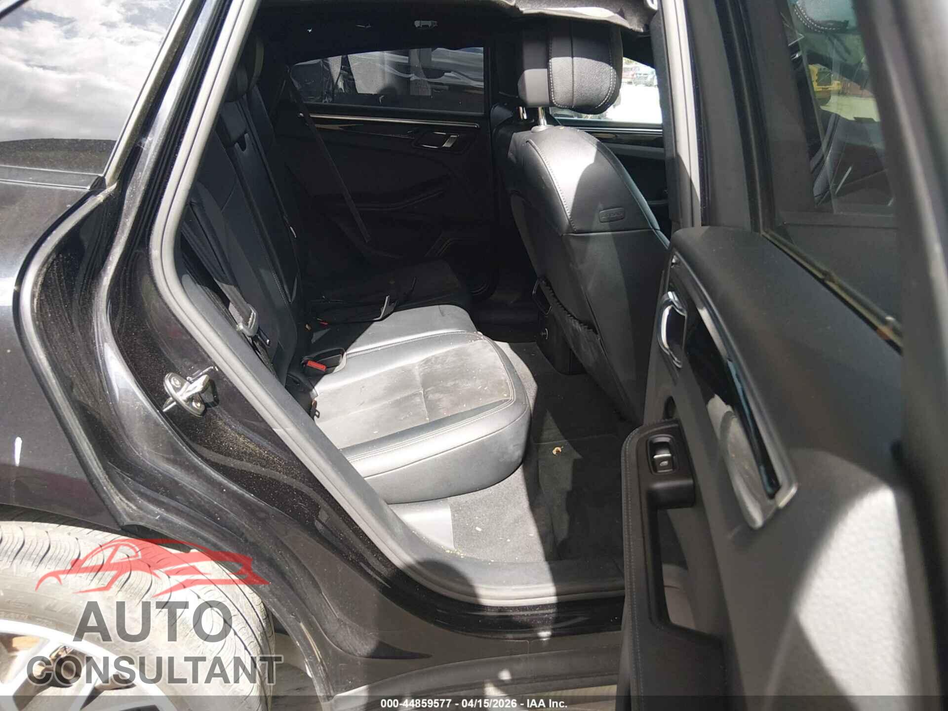 PORSCHE MACAN 2017 - WP1AB2A57HLB13523