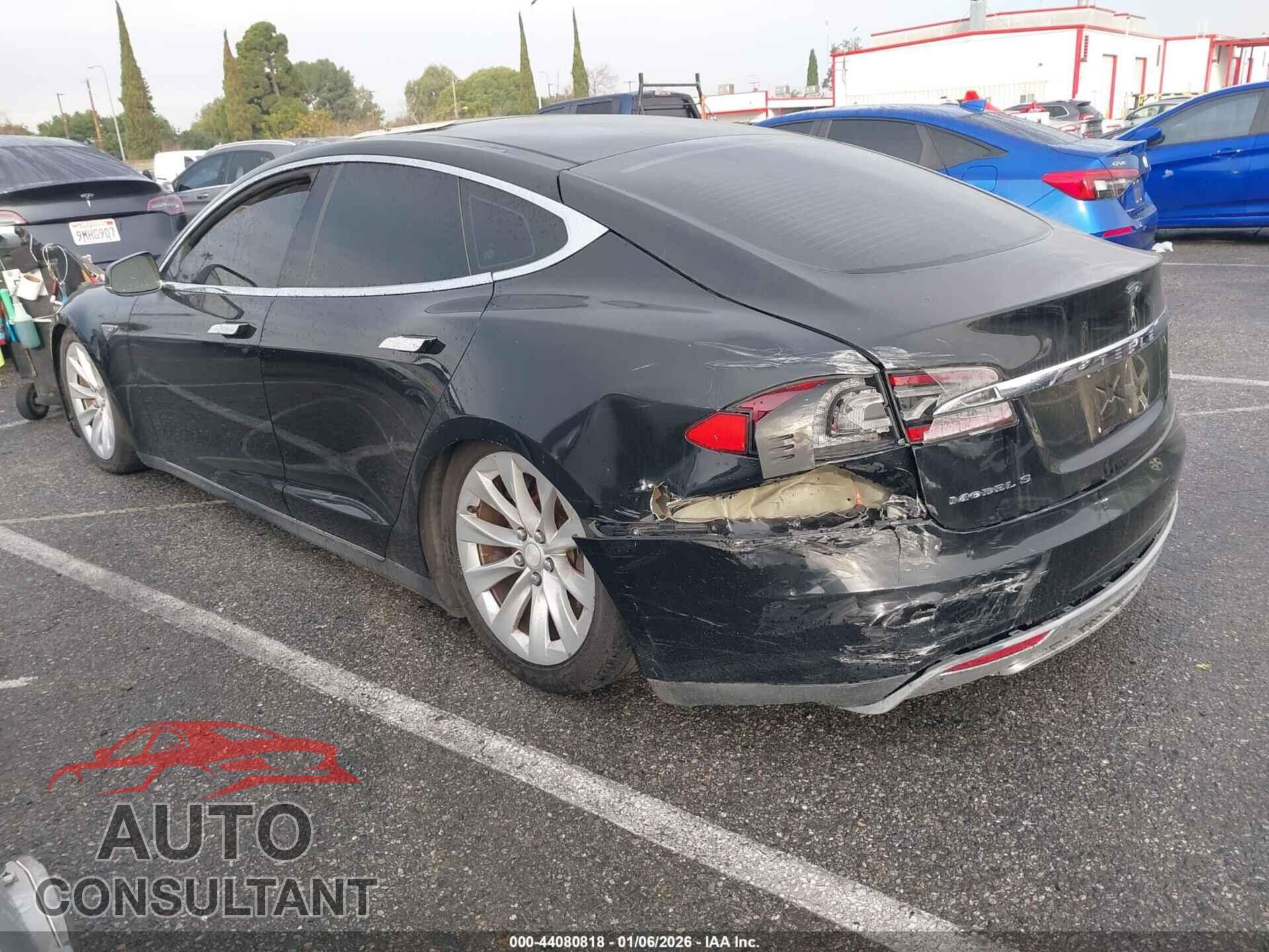 TESLA MODEL S 2013 - 5YJSA1DN7DFP05788