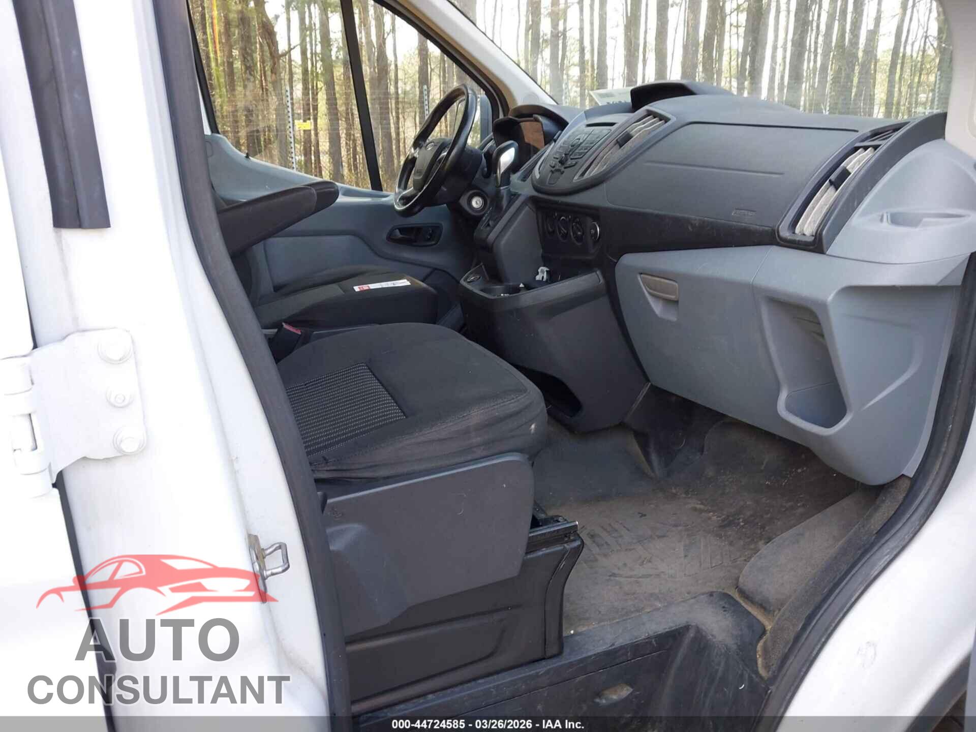 FORD TRANSIT-150 2017 - 1FTYE1ZM6HKB18974