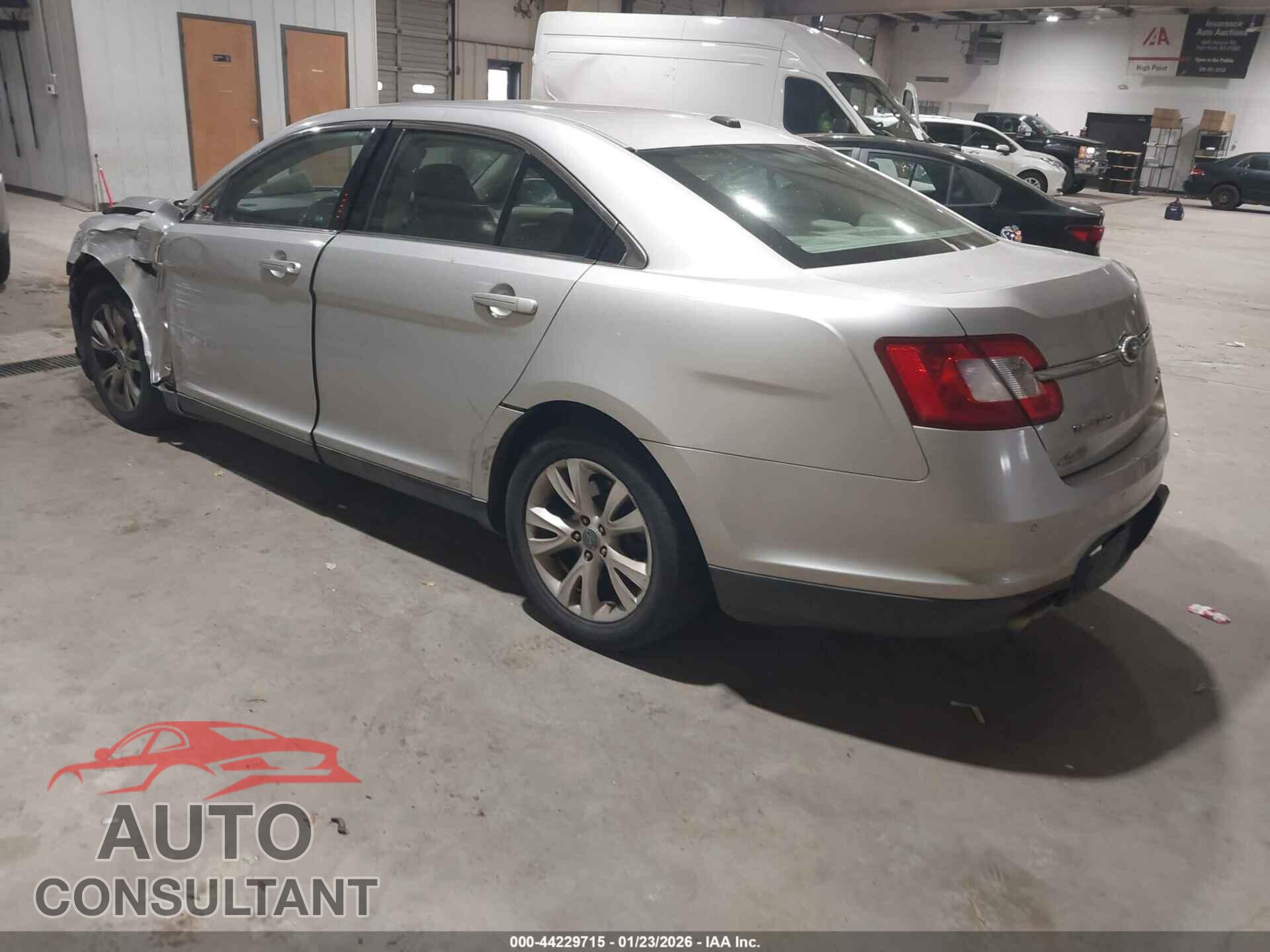 FORD TAURUS 2011 - 1FAHP2HW1BG159919