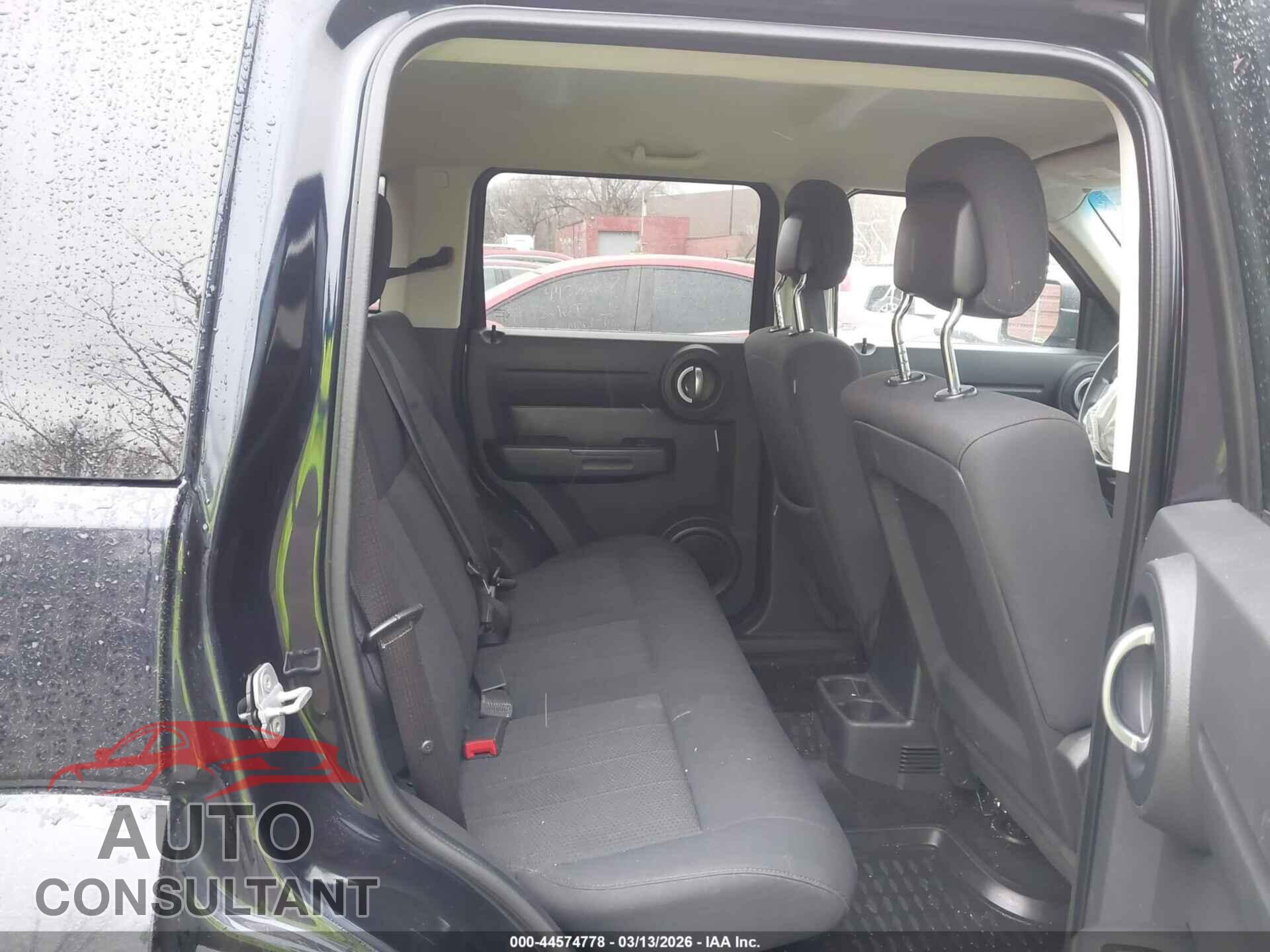 DODGE NITRO 2011 - 1D4PT4GK0BW576372