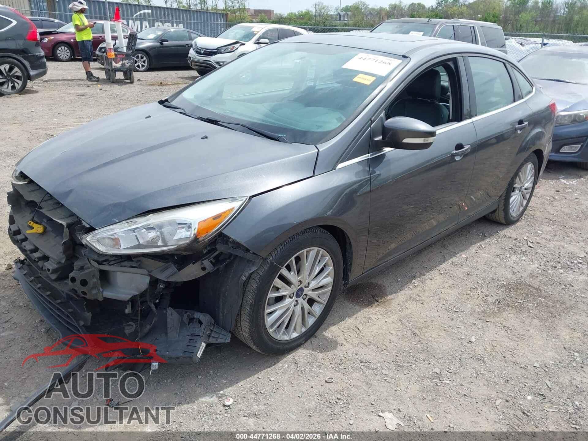 FORD FOCUS 2017 - 1FADP3J21HL337534