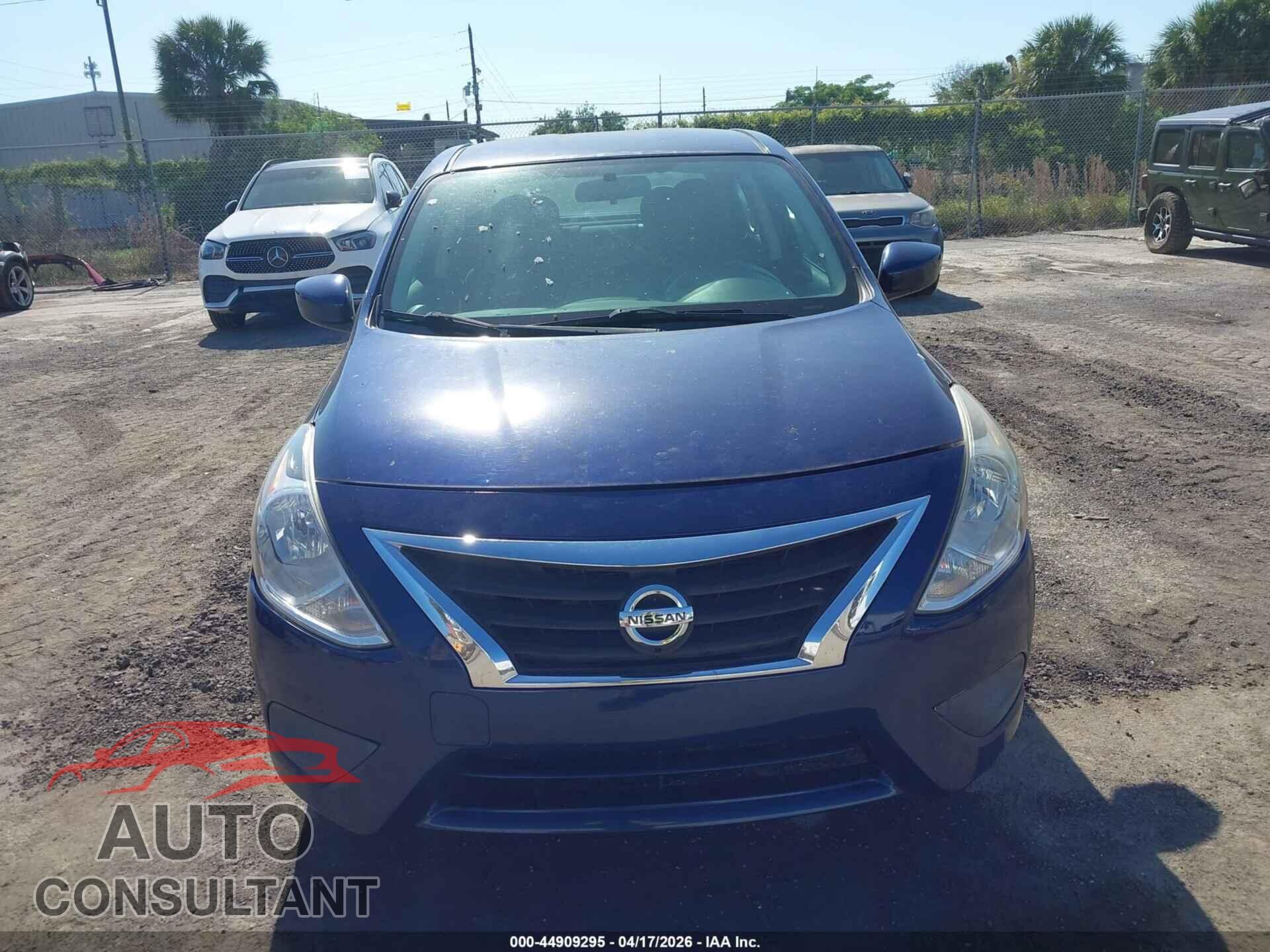 NISSAN VERSA 2019 - 3N1CN7AP3KL876511