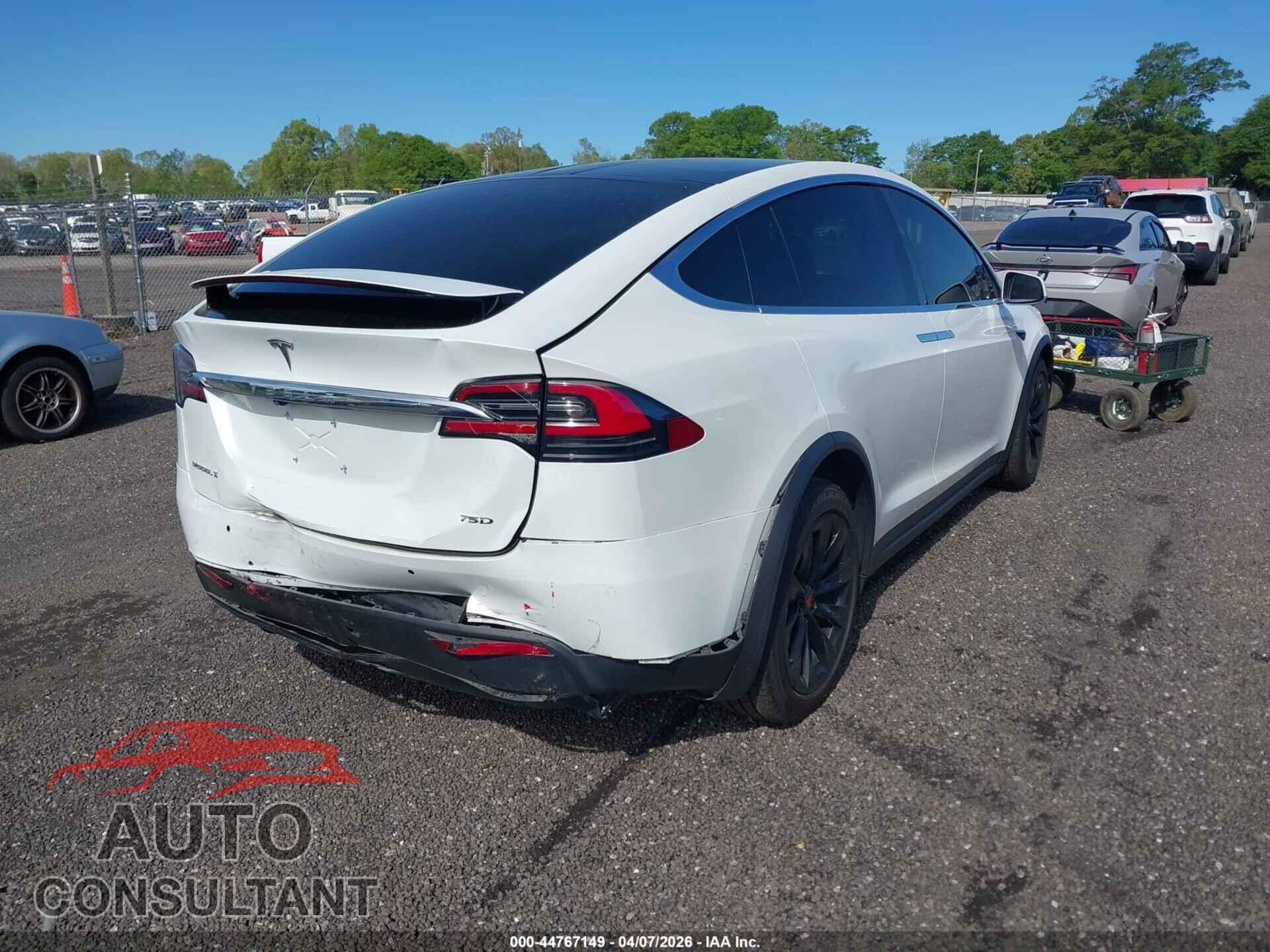 TESLA MODEL X 2018 - 5YJXCDE23JF136729