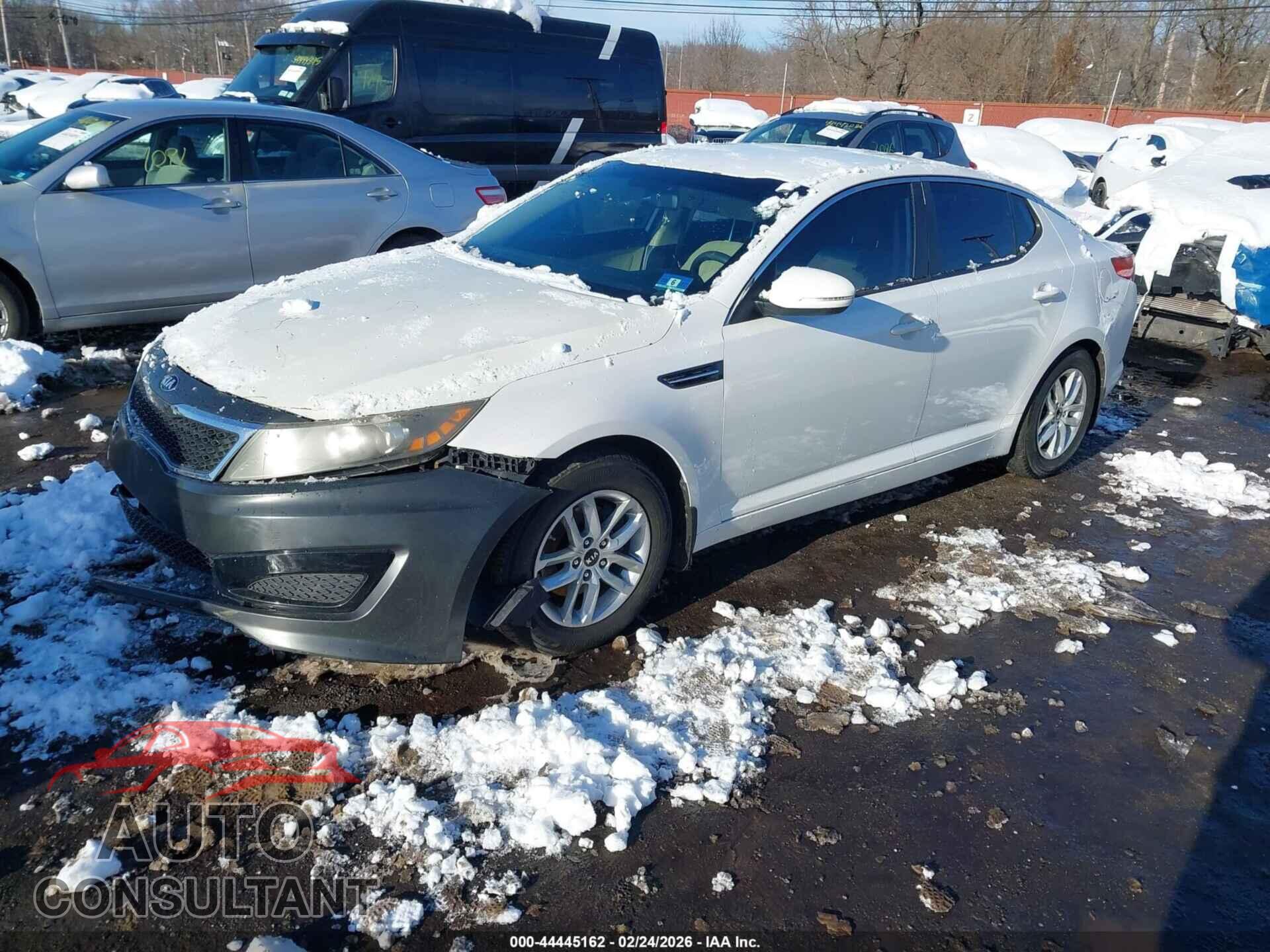 KIA OPTIMA 2011 - KNAGM4A71B5147601