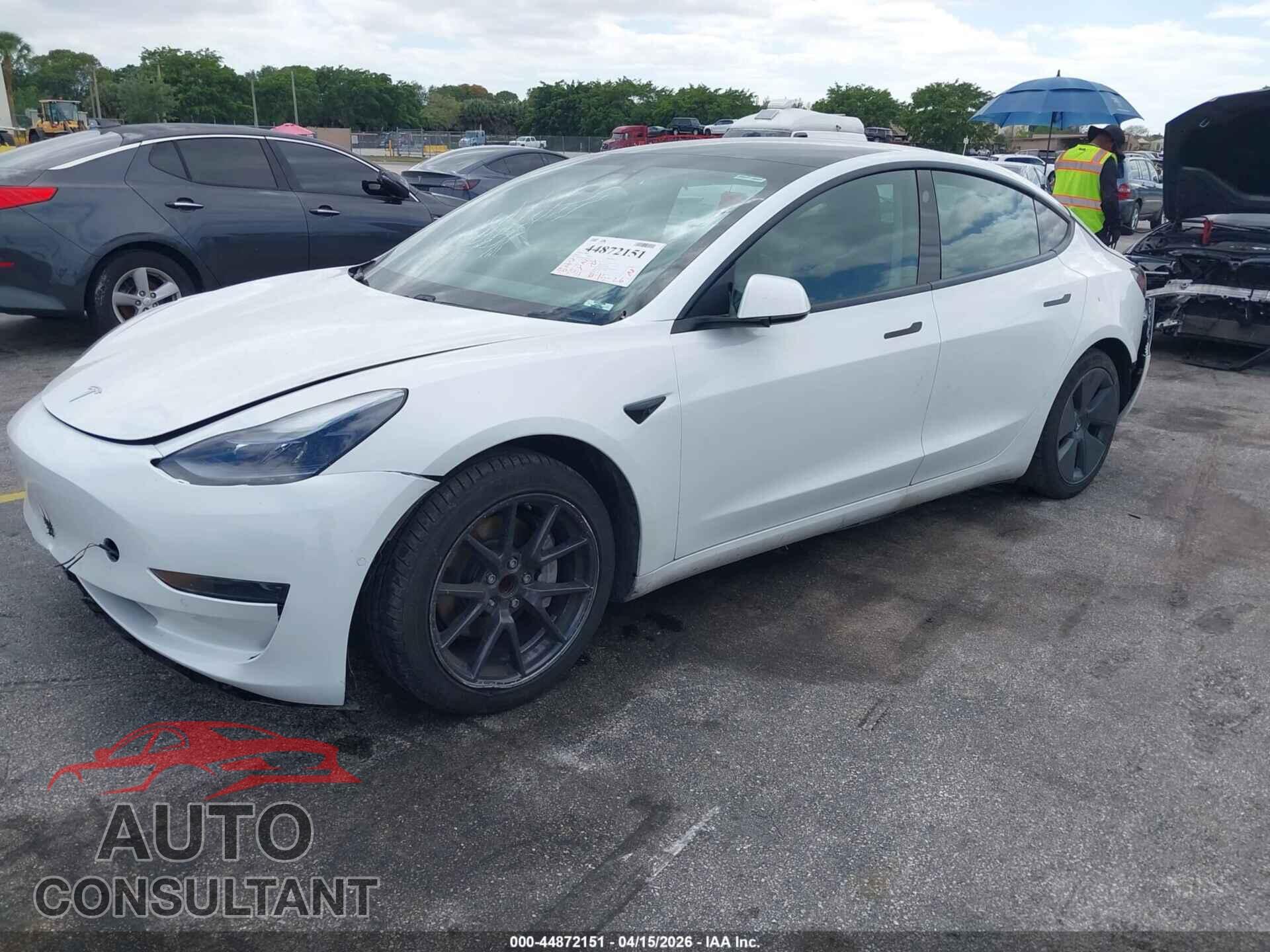 TESLA MODEL 3 2021 - 5YJ3E1EA6MF868159