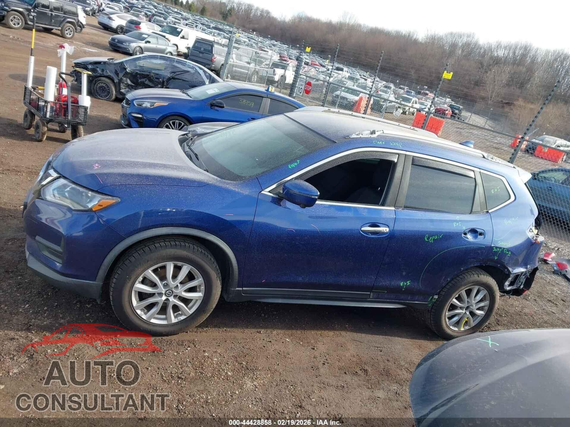 NISSAN ROGUE 2018 - KNMAT2MVXJP532846