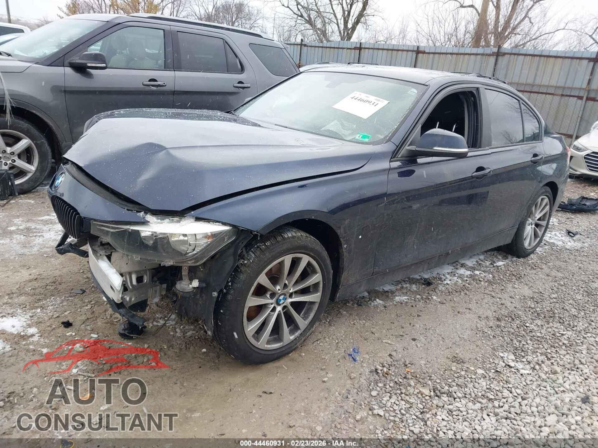 BMW 320I 2016 - WBA8E1G53GNU12287