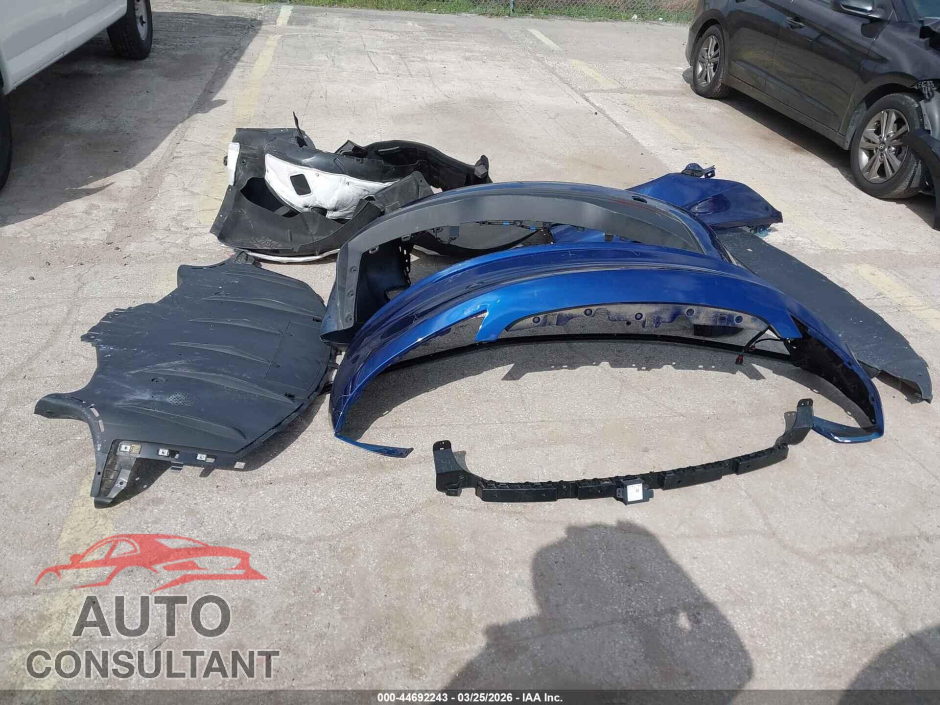 TESLA MODEL 3 2024 - 5YJ3E1EA2RF730335