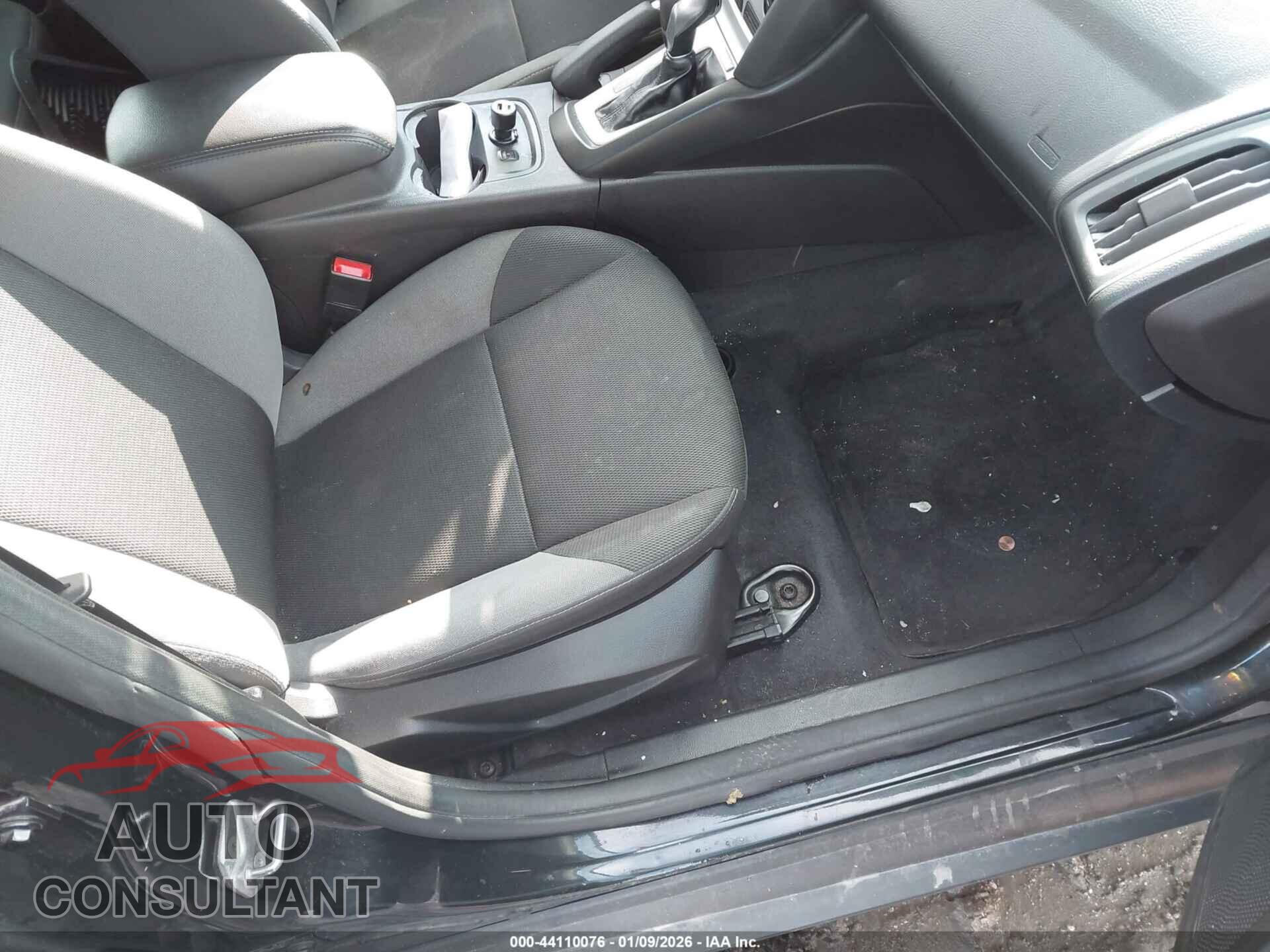 FORD FOCUS 2014 - 1FADP3F25EL200150