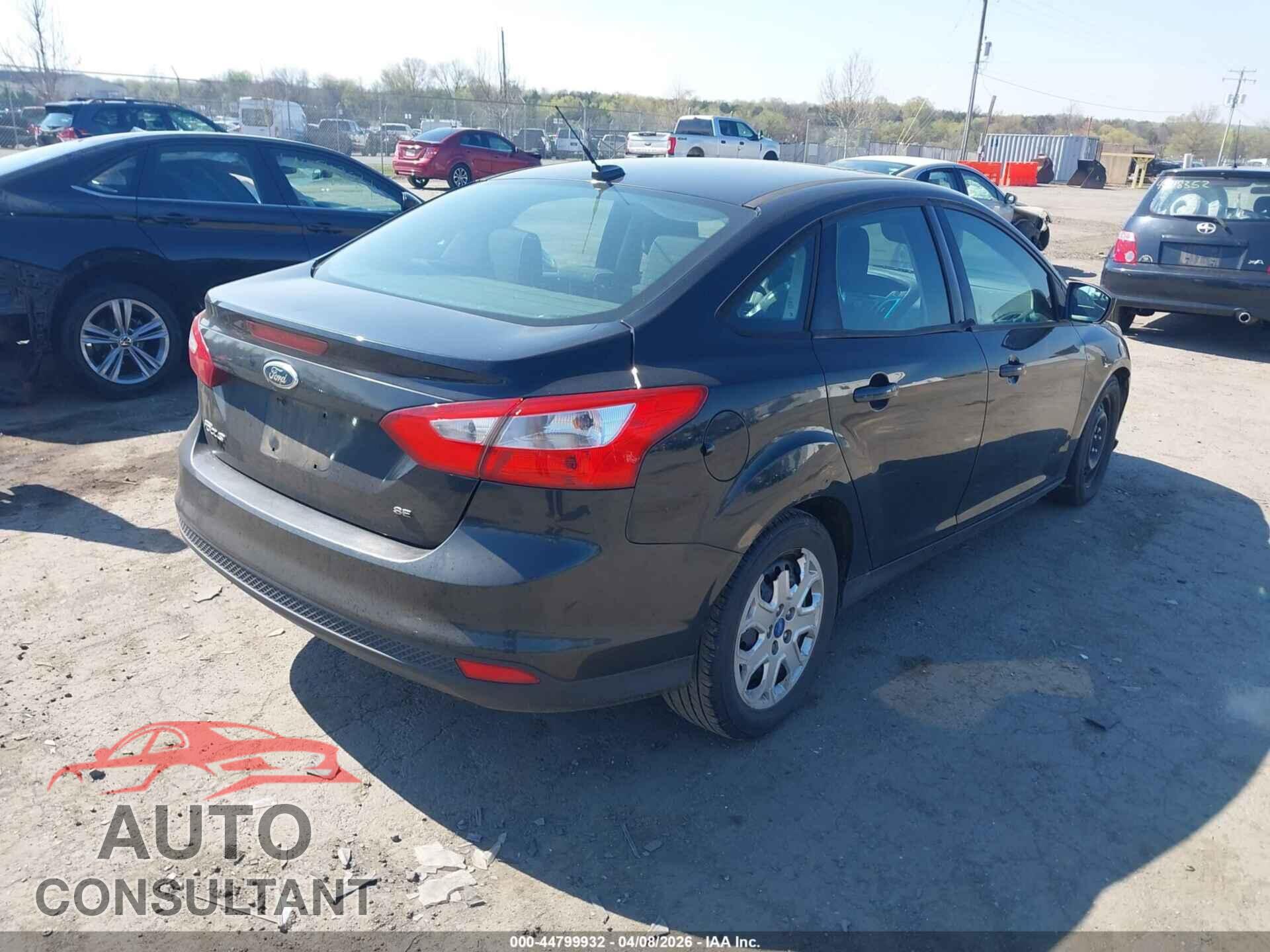 FORD FOCUS 2012 - 1FAHP3F24CL113371