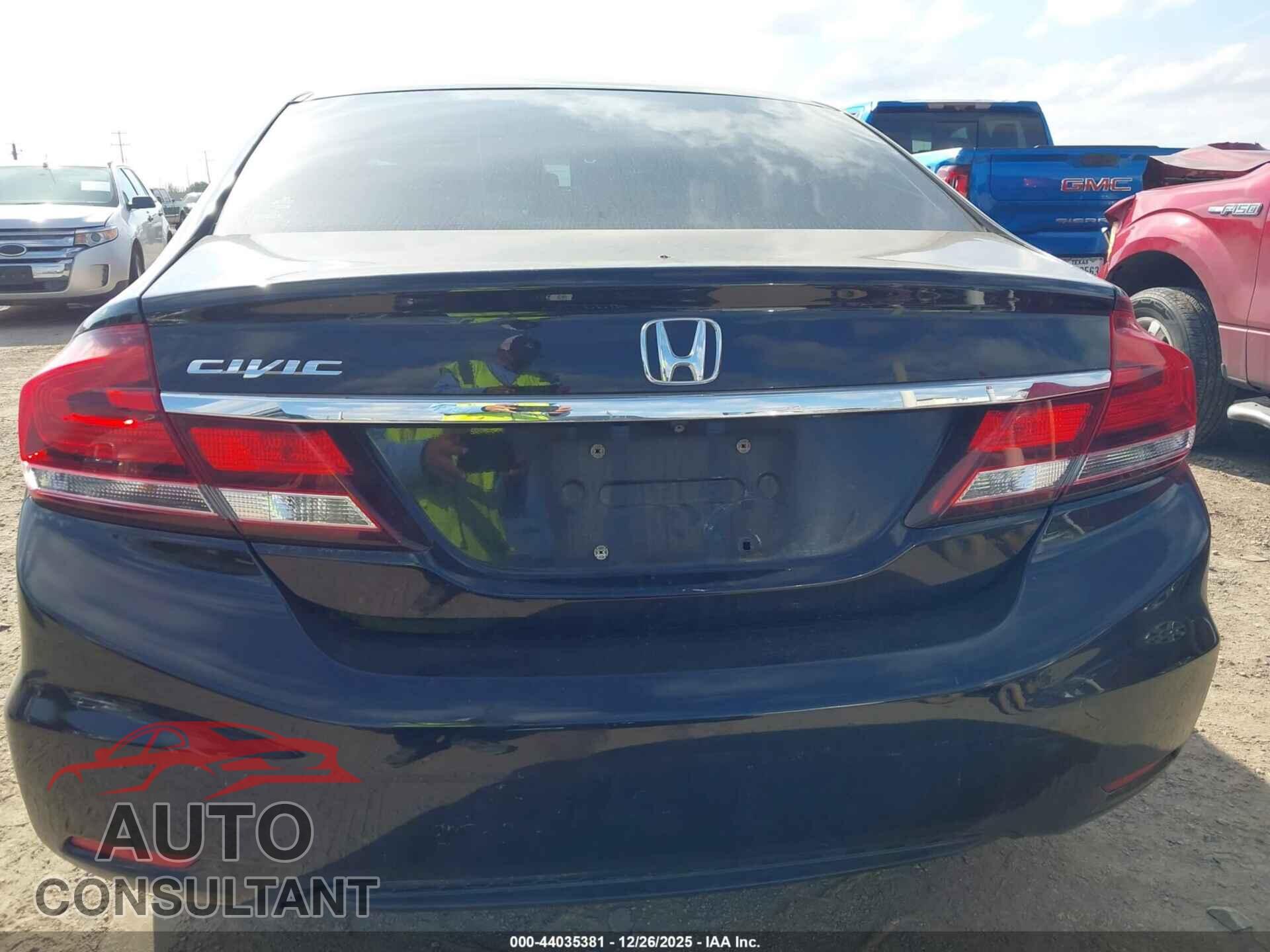HONDA CIVIC 2015 - 19XFB2F52FE016543