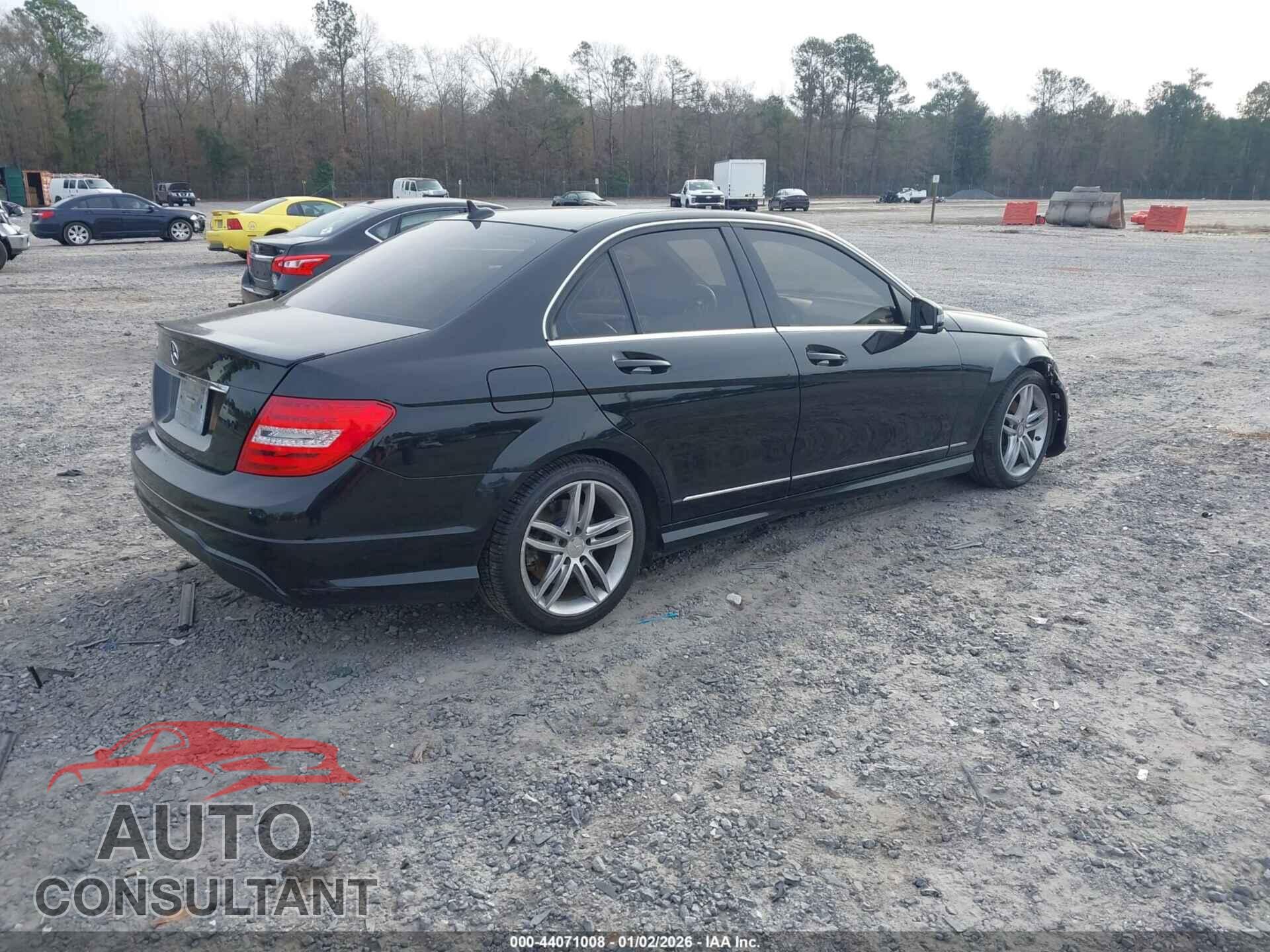 MERCEDES-BENZ C-CLASS 2014 - WDDGF4HB4EA963601