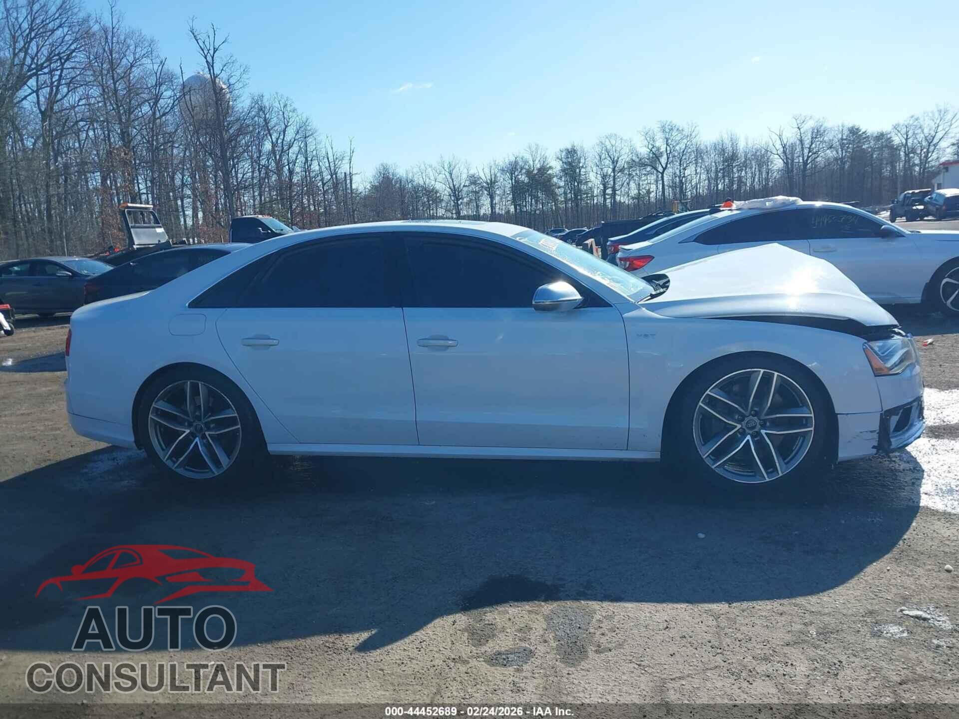 AUDI S8 2013 - WAUD2AFD1DN031887