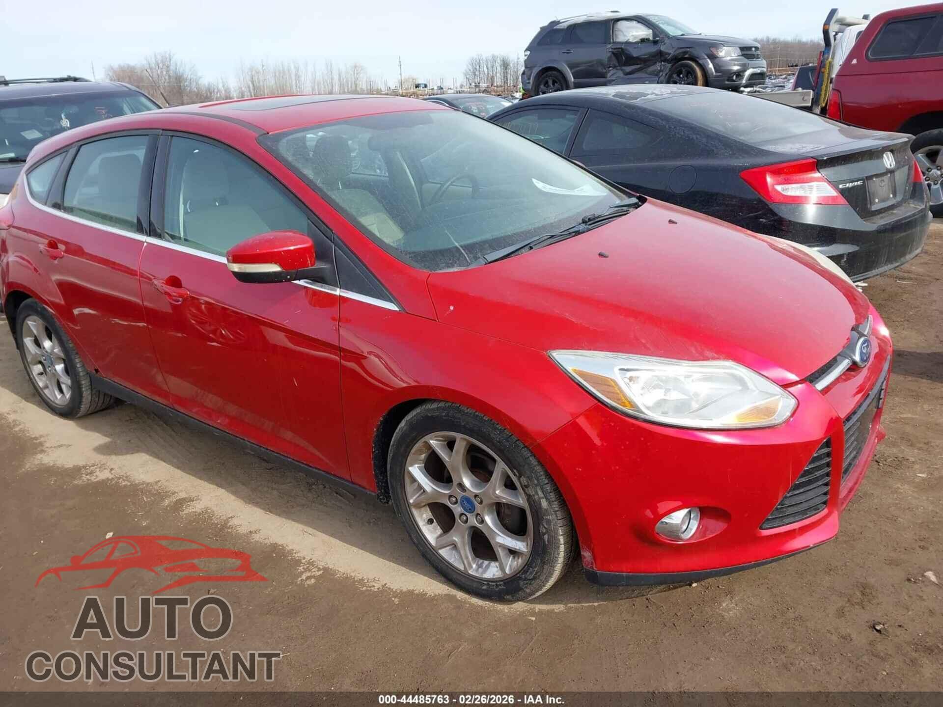 FORD FOCUS 2012 - 1FAHP3M2XCL210187