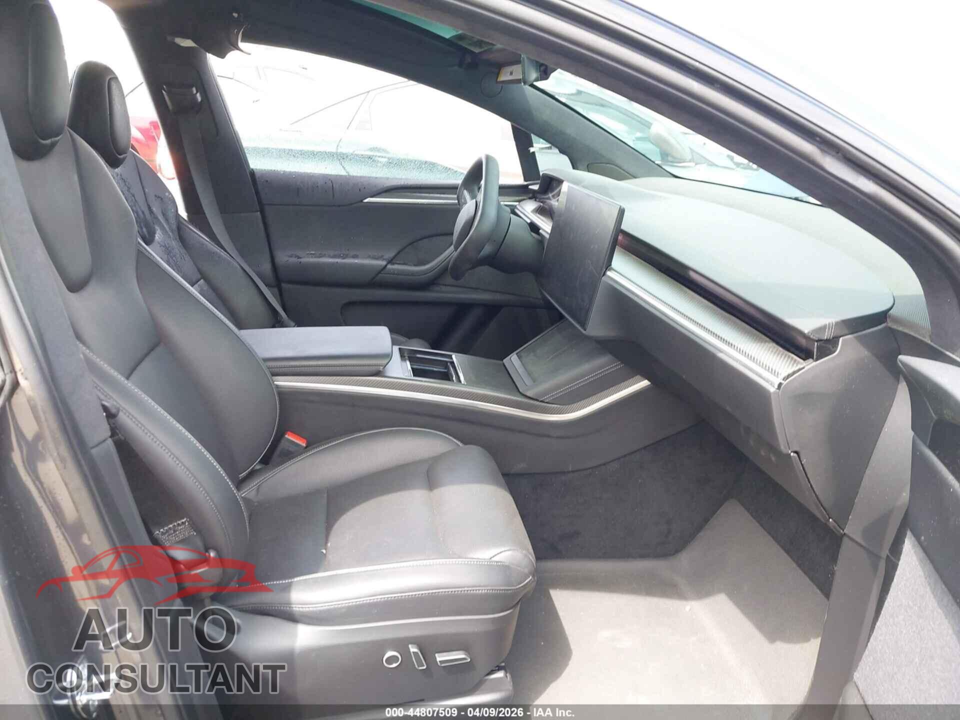 TESLA MODEL X 2022 - 7SAXCBE65NF362710
