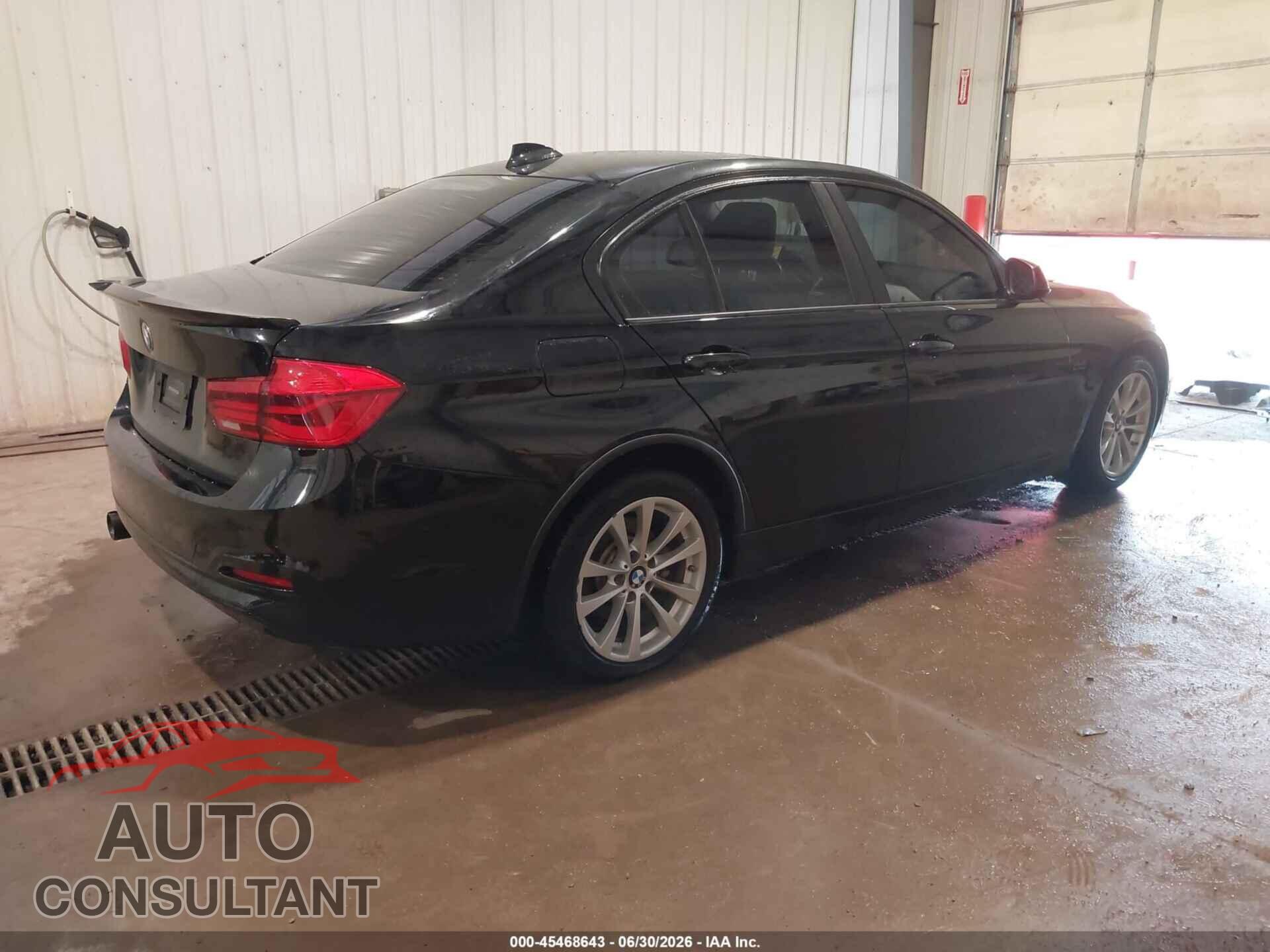 BMW 320I 2016 - WBA8E5G53GNU20123
